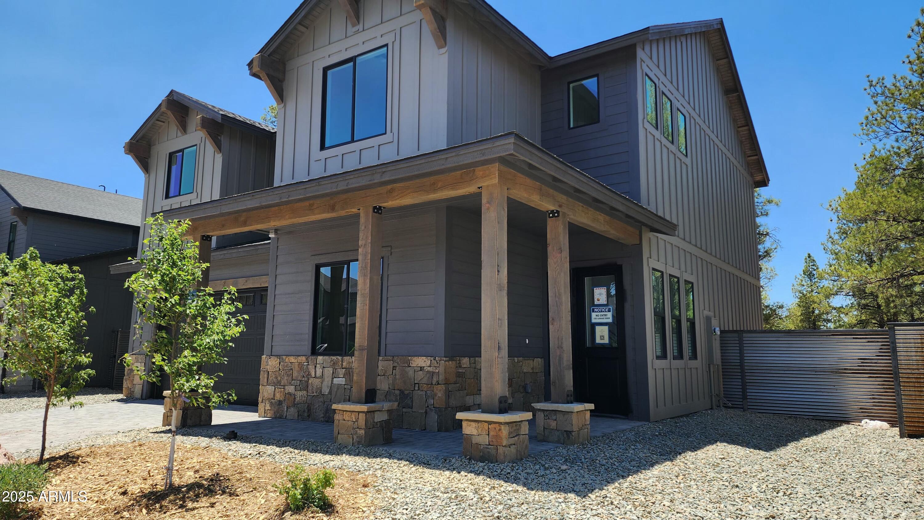 317 N VALERIAN Lane
