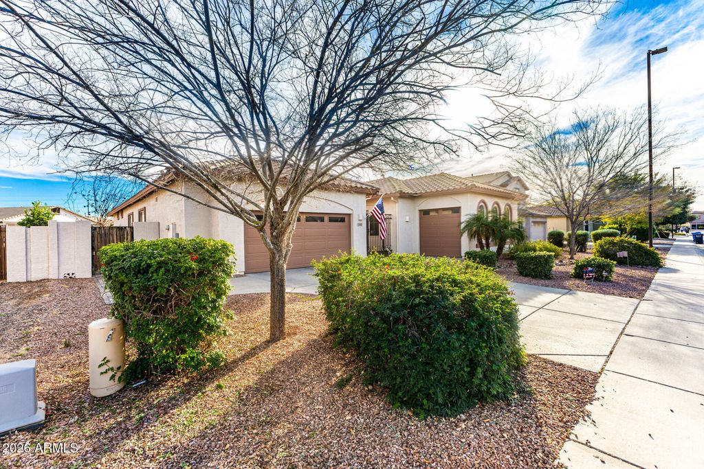 Photo of 1143 E Furness Drive, Gilbert, AZ 85297 (MLS # 6991122)