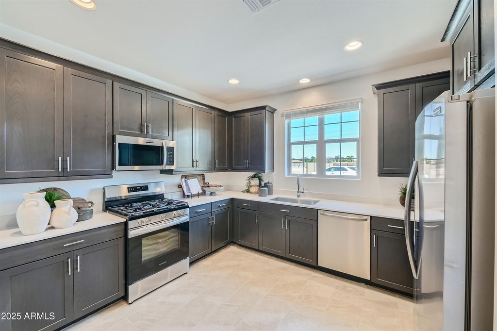 Photo of 8340 E Peterson Avenue, Mesa, AZ 85212 (MLS # 6931421)