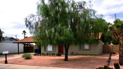 3216 E CAMPO BELLO Drive Phoenix AZ 85032