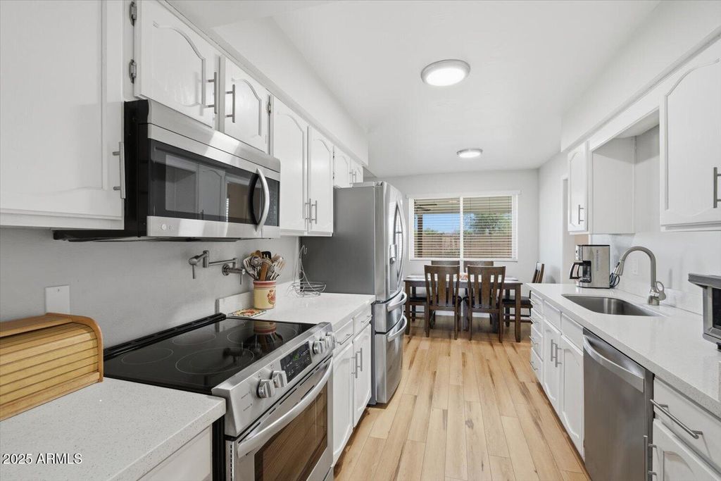 Photo of 1529 S Mara Drive, Apache Junction, AZ 85120 (MLS # 6954189)