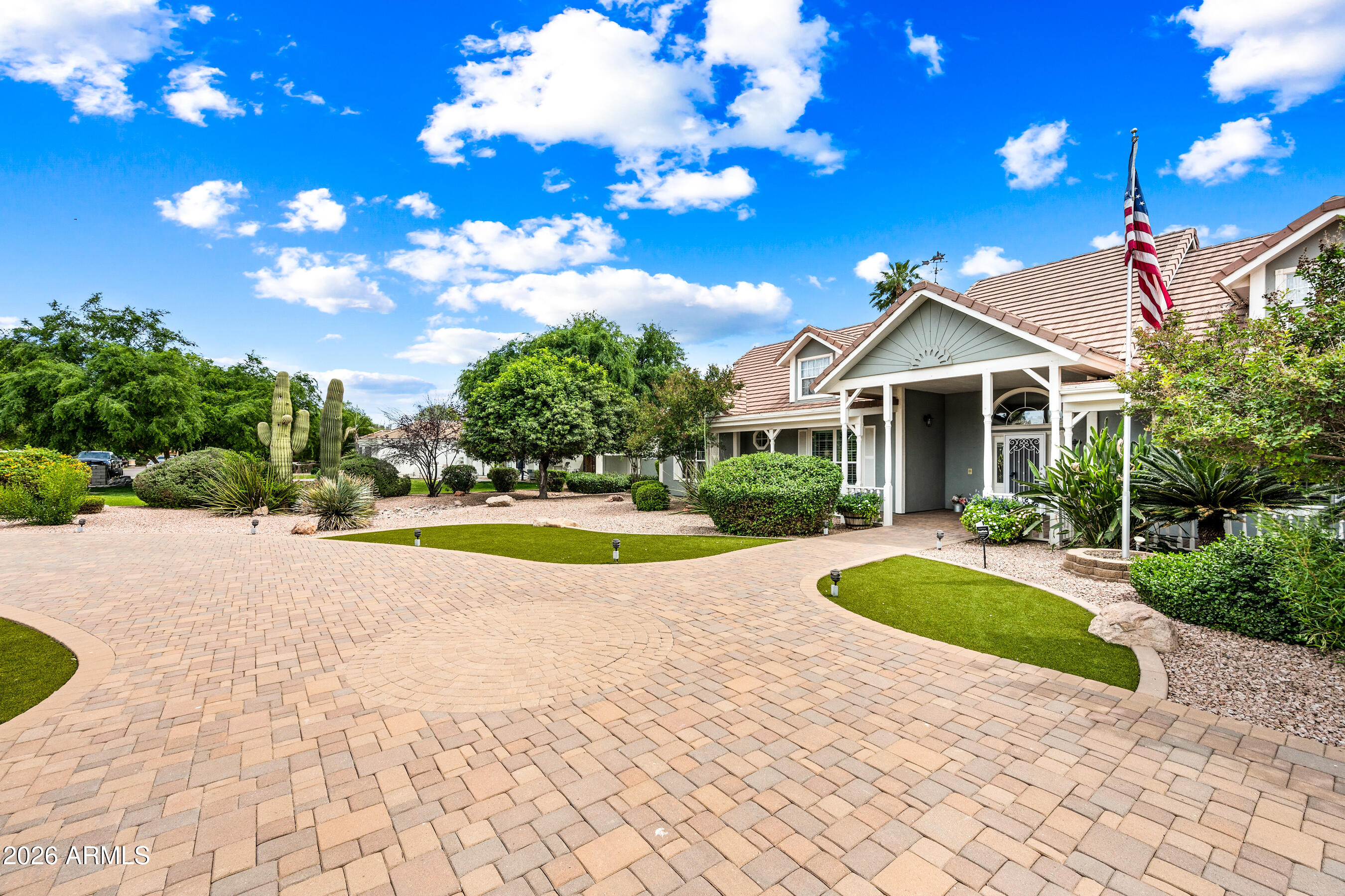 19917 E CALLE DE FLORES --