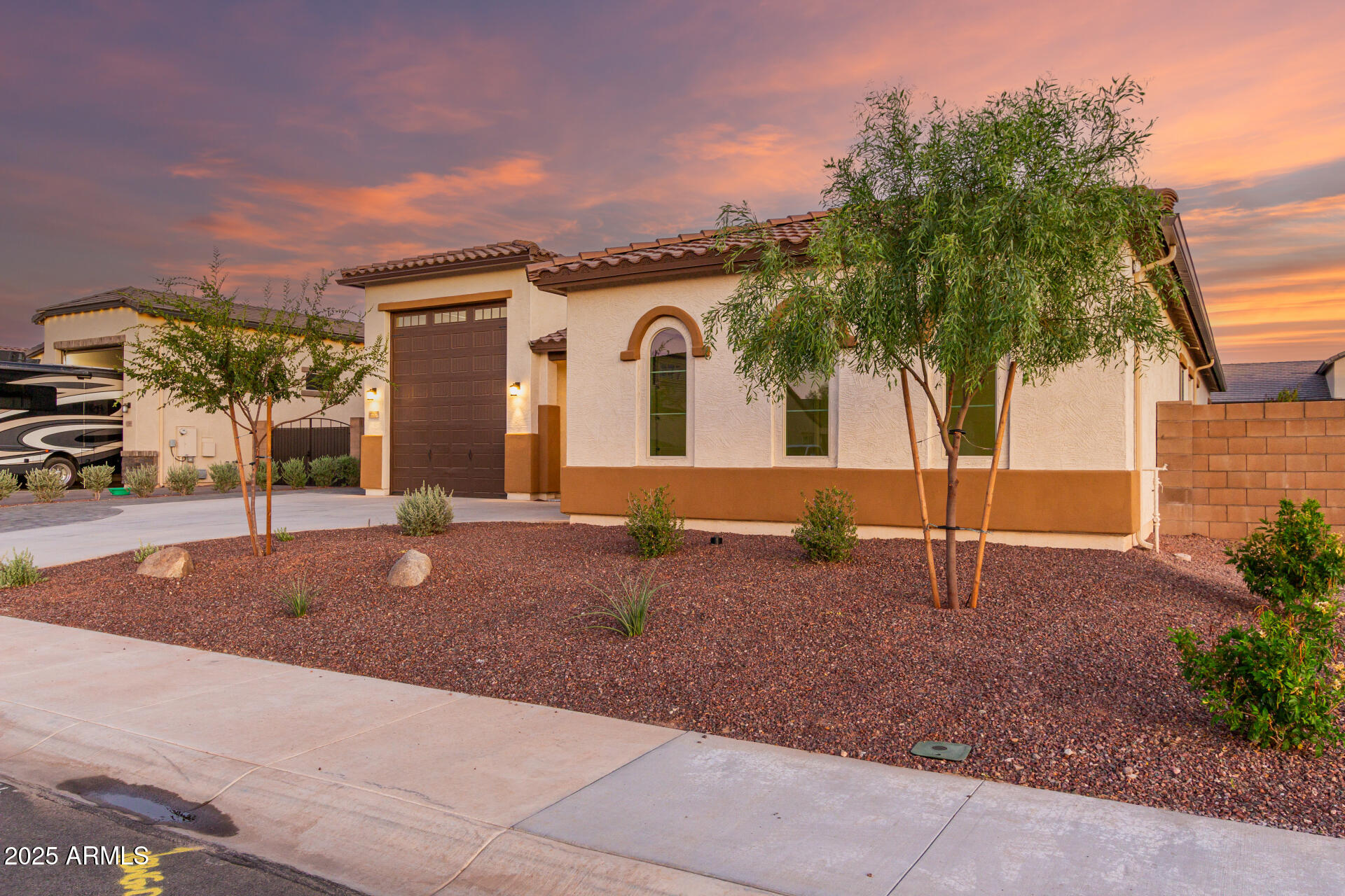 Homes 2 17217 W MANZANITA Drive