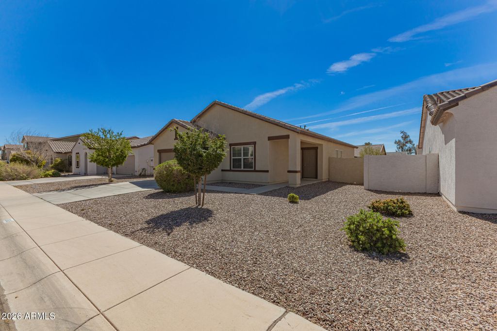 Photo of 2665 E Renegade Trail, San Tan Valley, AZ 85143 (MLS # 6985236)