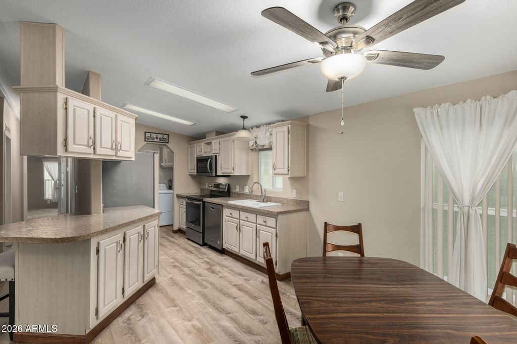 Photo of 2400 E Baseline Avenue #285, Apache Junction, AZ 85119 (MLS # 6973990)