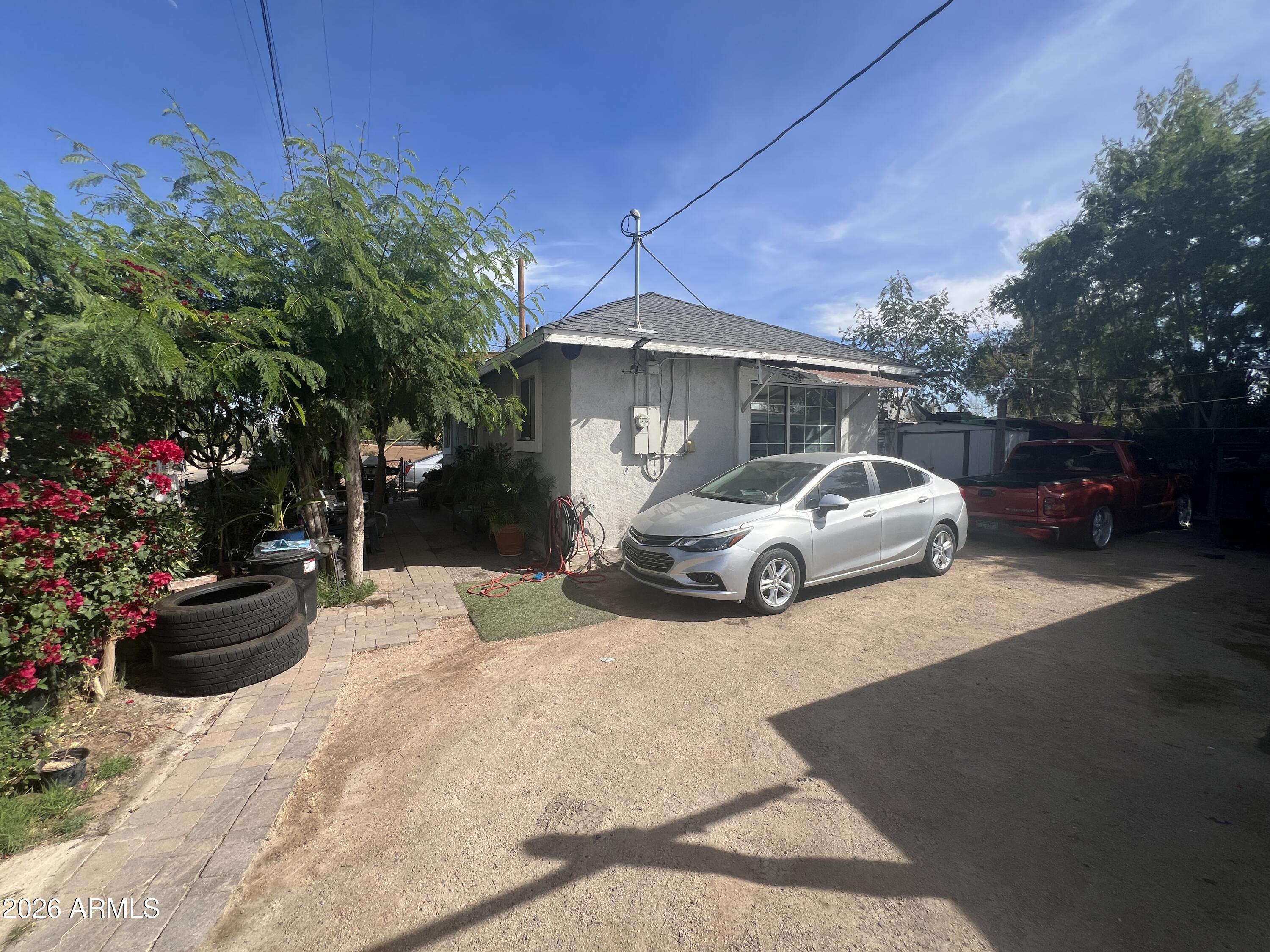 CAPITOLA PLACE - Residential Income