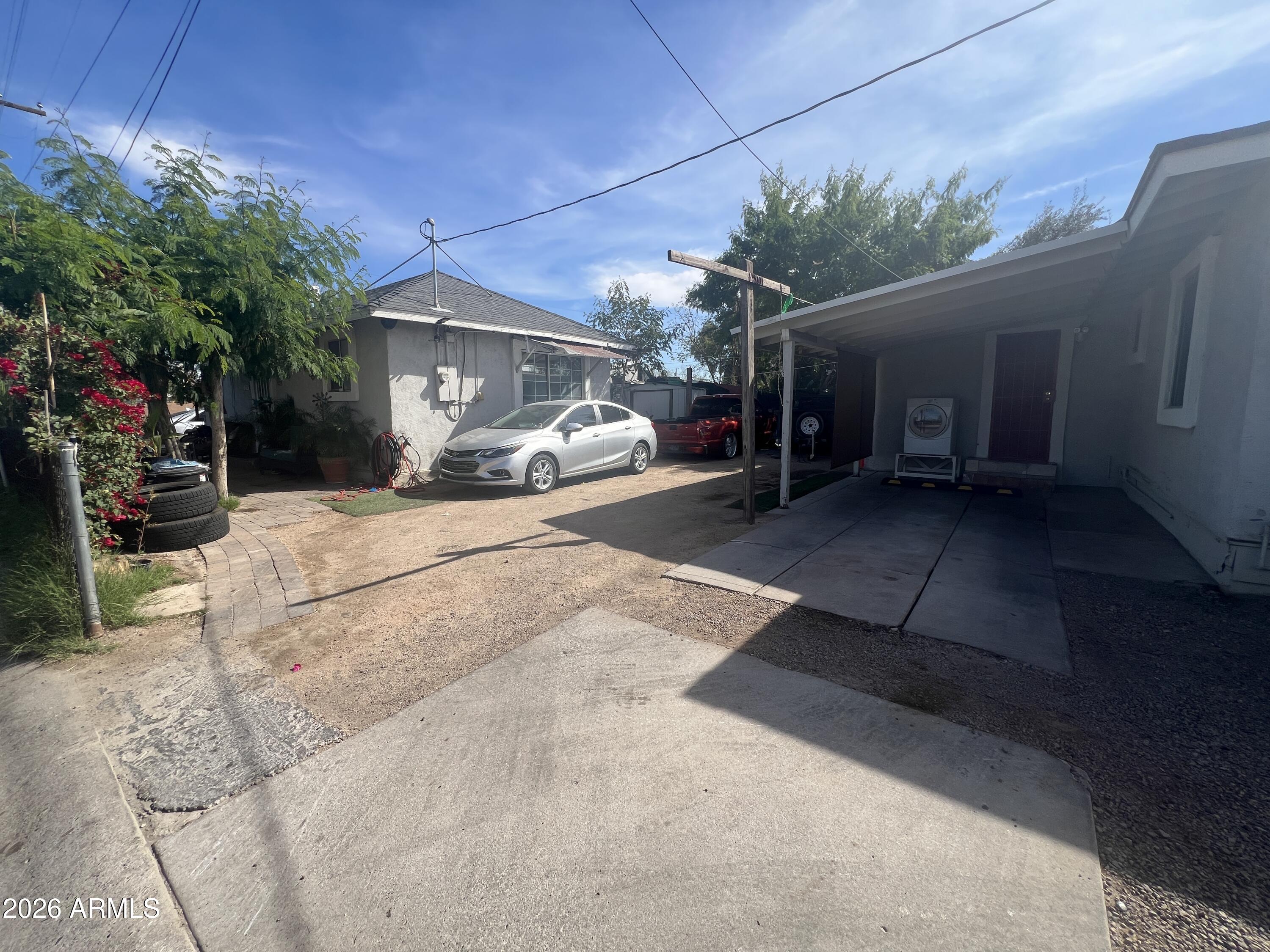 CAPITOLA PLACE - Residential Income