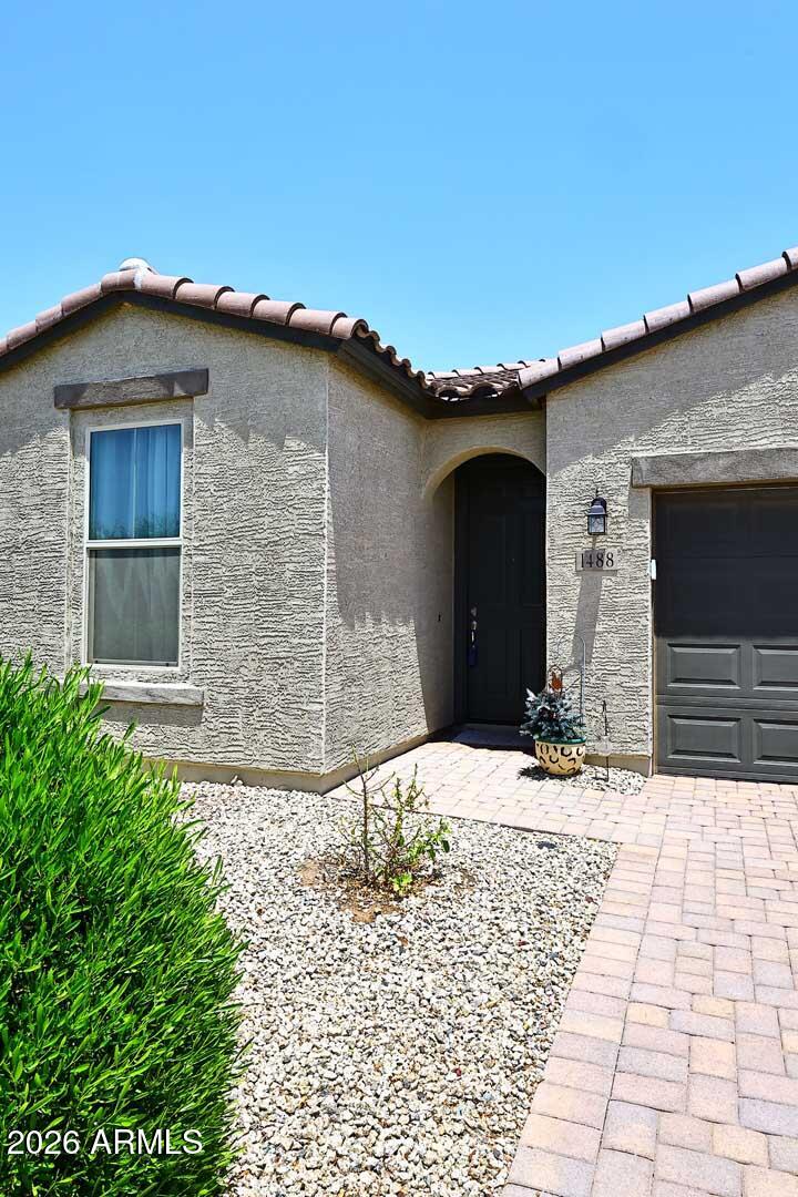 1488 W HOPI Drive