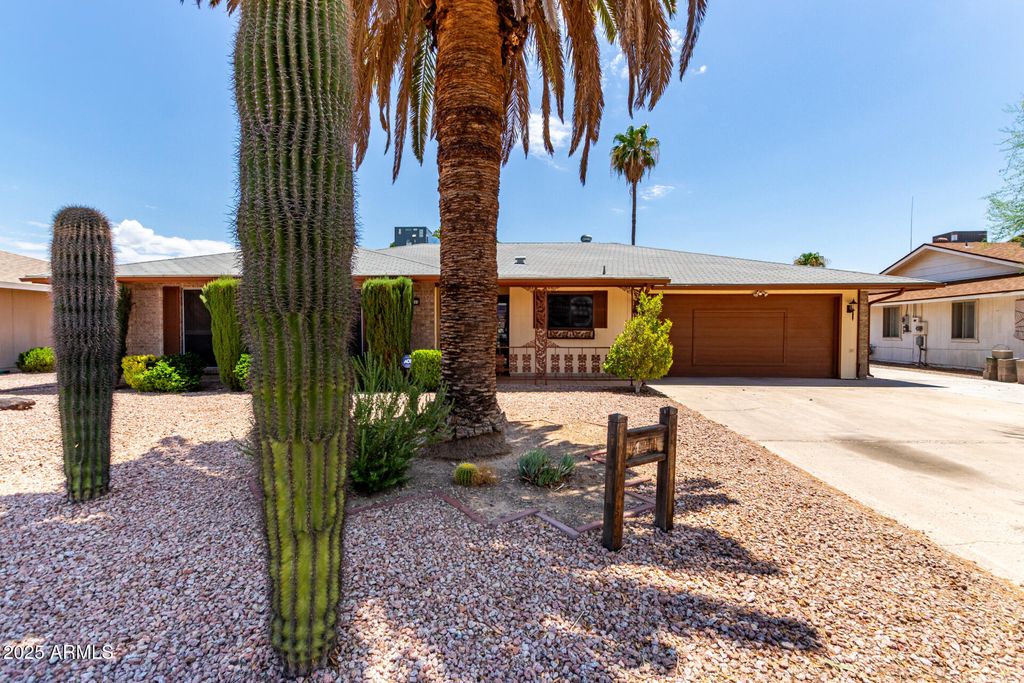 Photo of 14211 N 103rd Avenue, Sun City, AZ 85351 (MLS # 6899203)