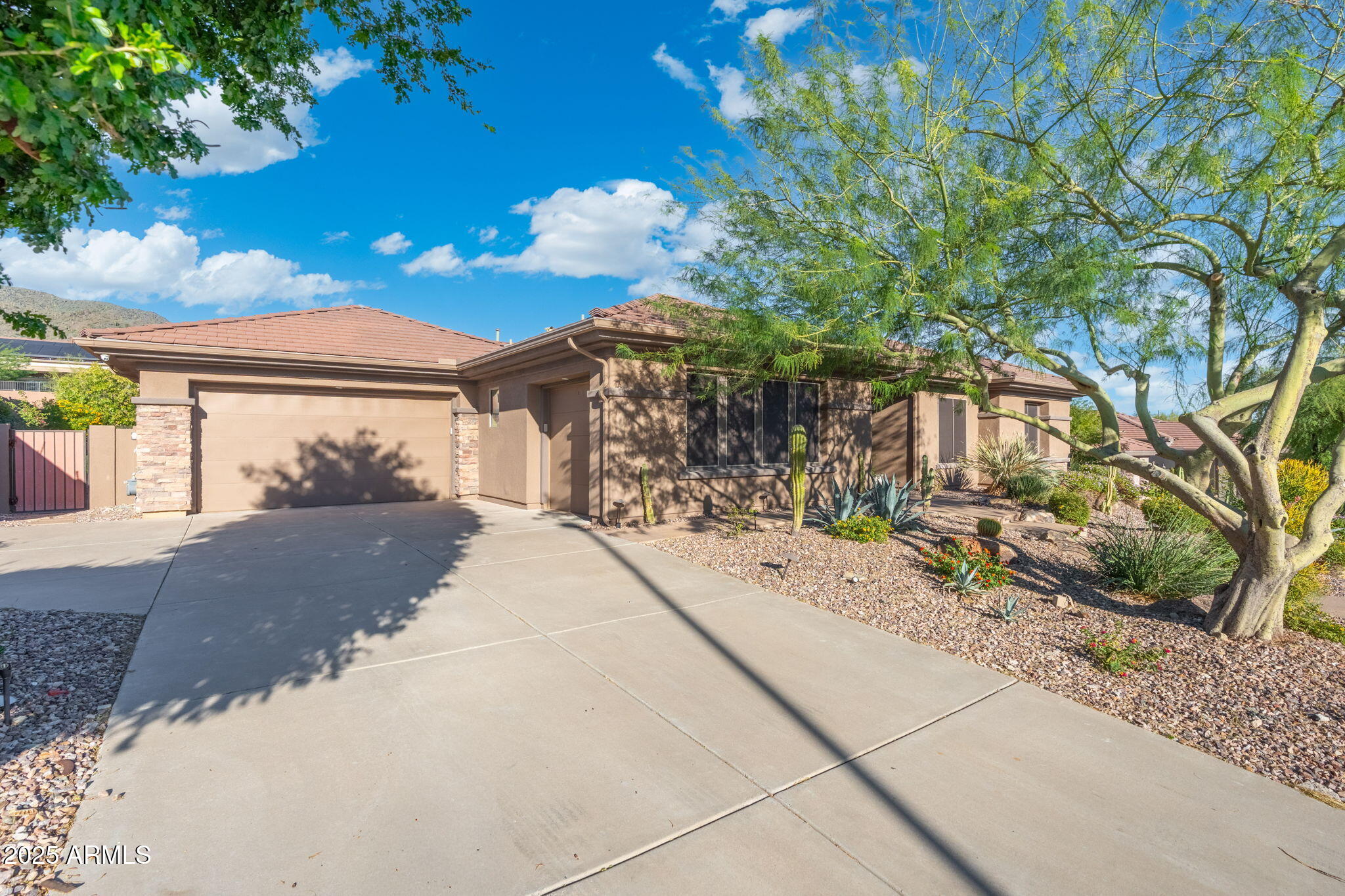 Homes for Sale in Queen Creek Arizona 3 2514 W PUMPKIN RIDGE Drive