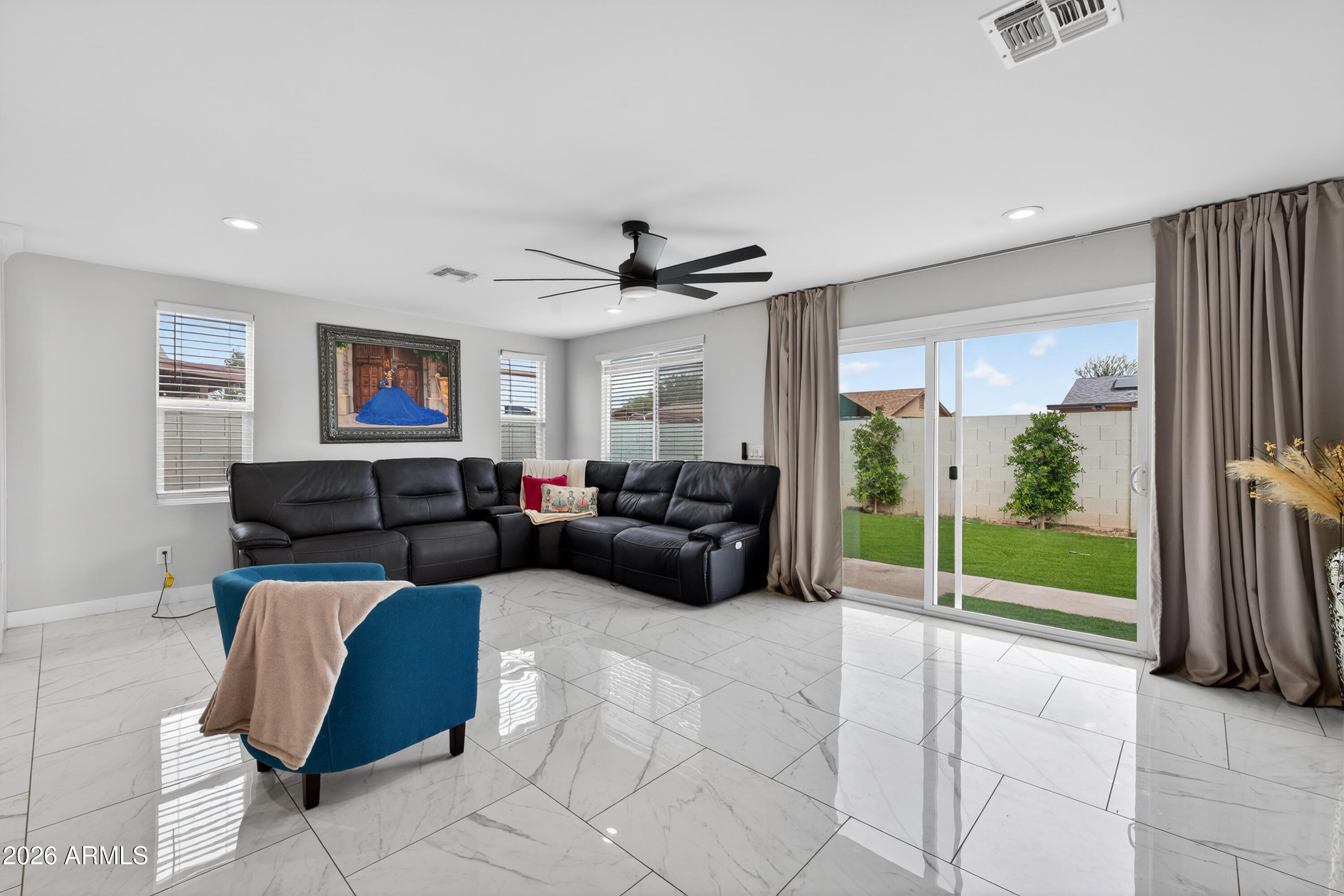 7148 W CATALINA Drive