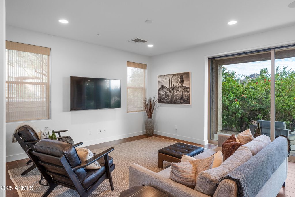 Photo of 10260 E White Feather Lane #1050, Scottsdale, AZ 85262 (MLS # 6940338)