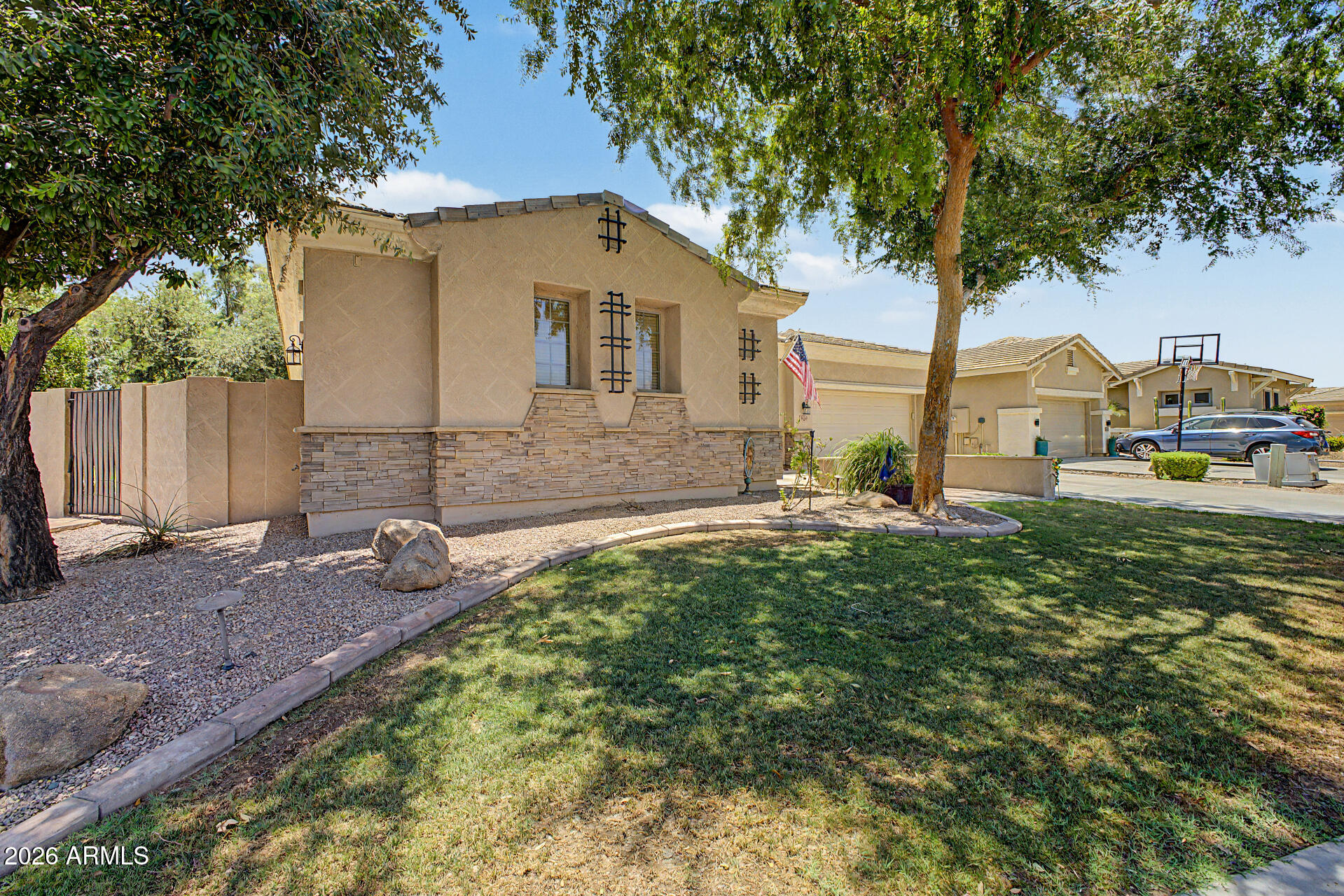 3225 E CARDINAL Court