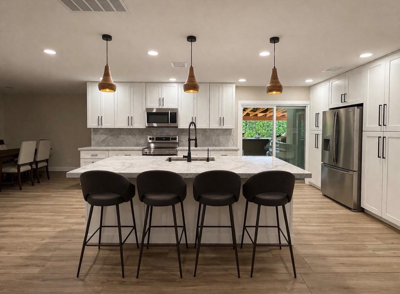 1237 E Riviera Drive