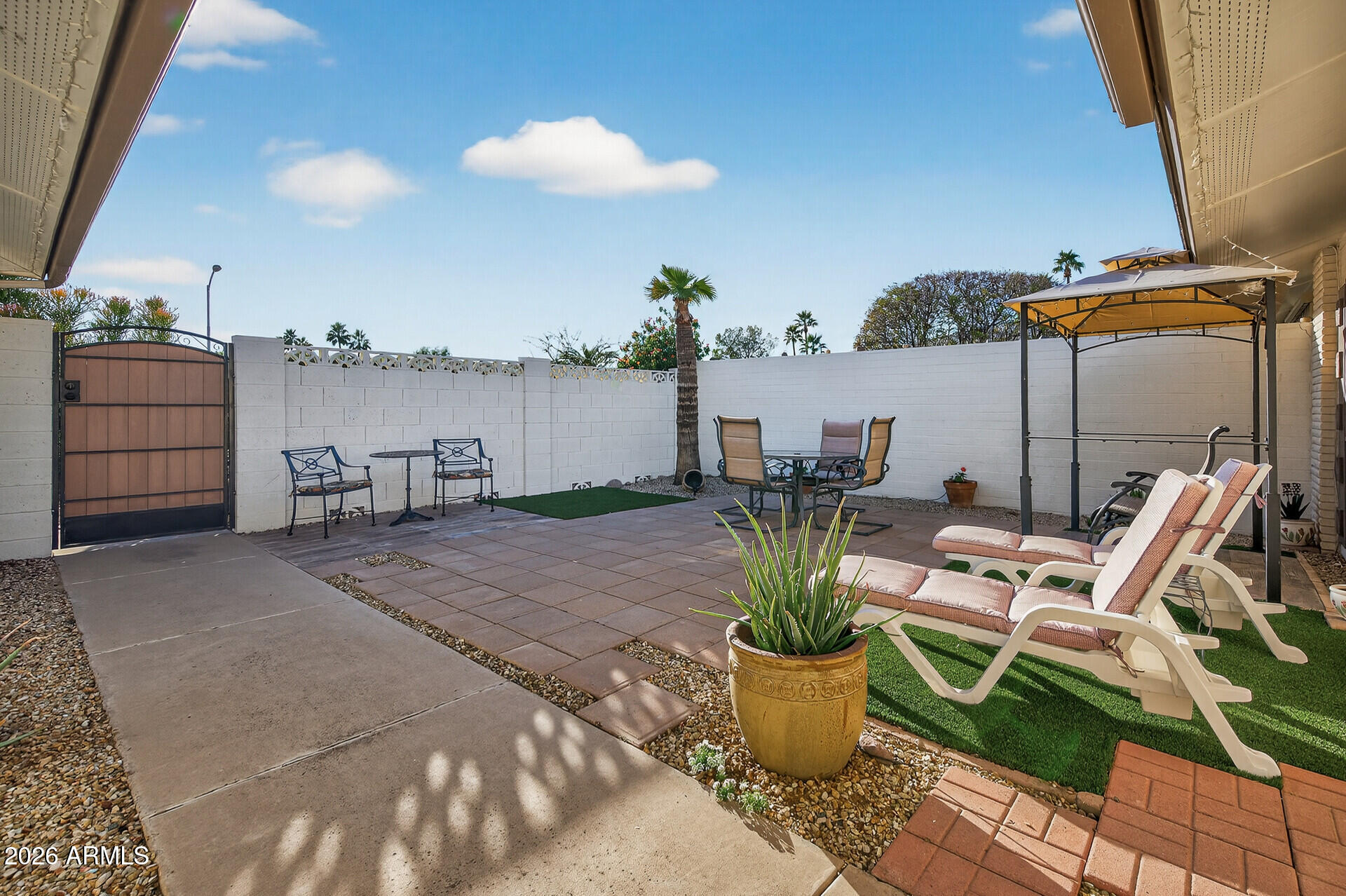 13614 W Echo Mesa Drive