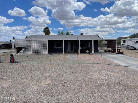 865 W MOUNTAIN VIEW Lane Quartzsite AZ 85346