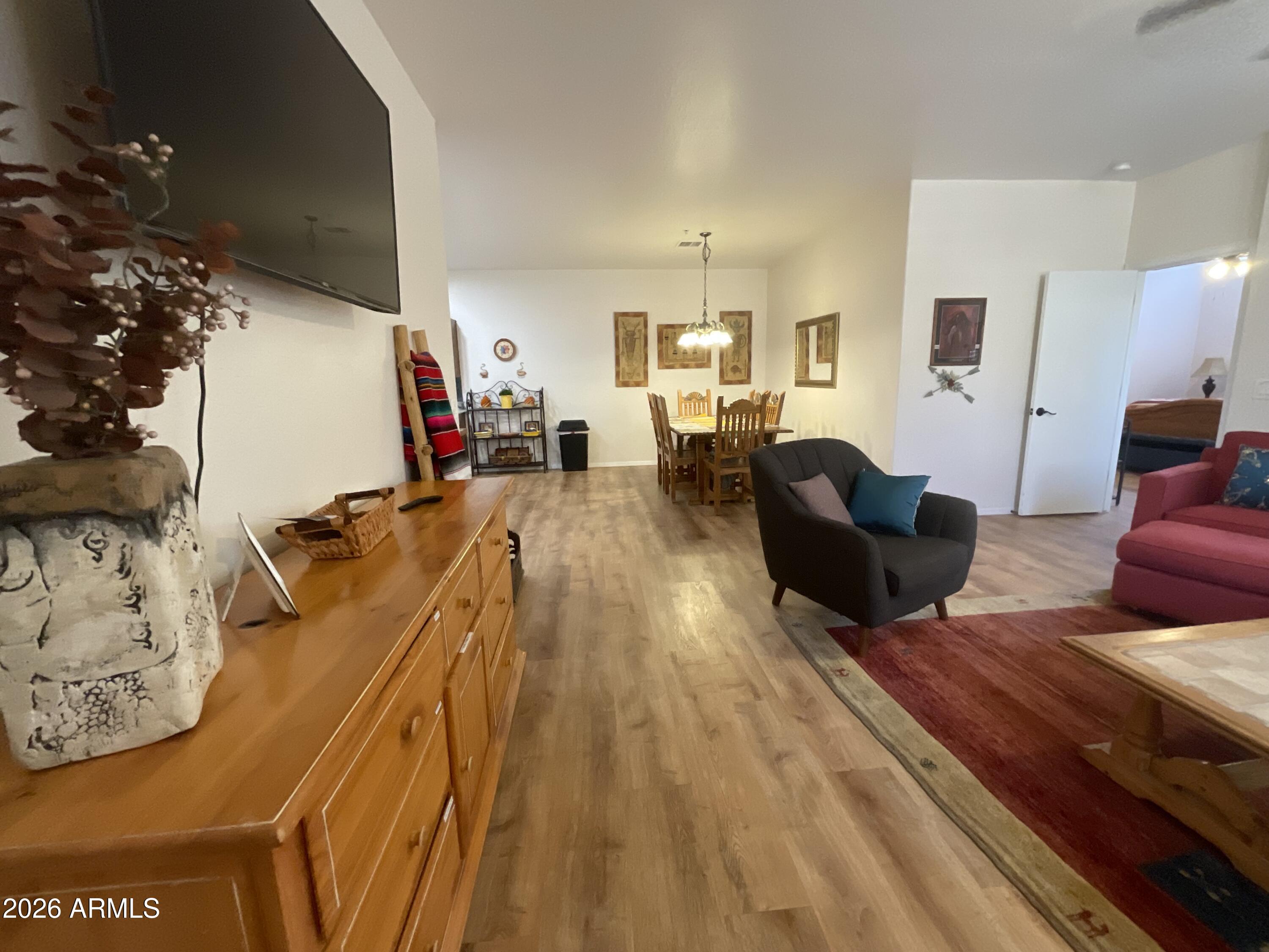Cottonwood Square/Cottonwood Commons - Residential
