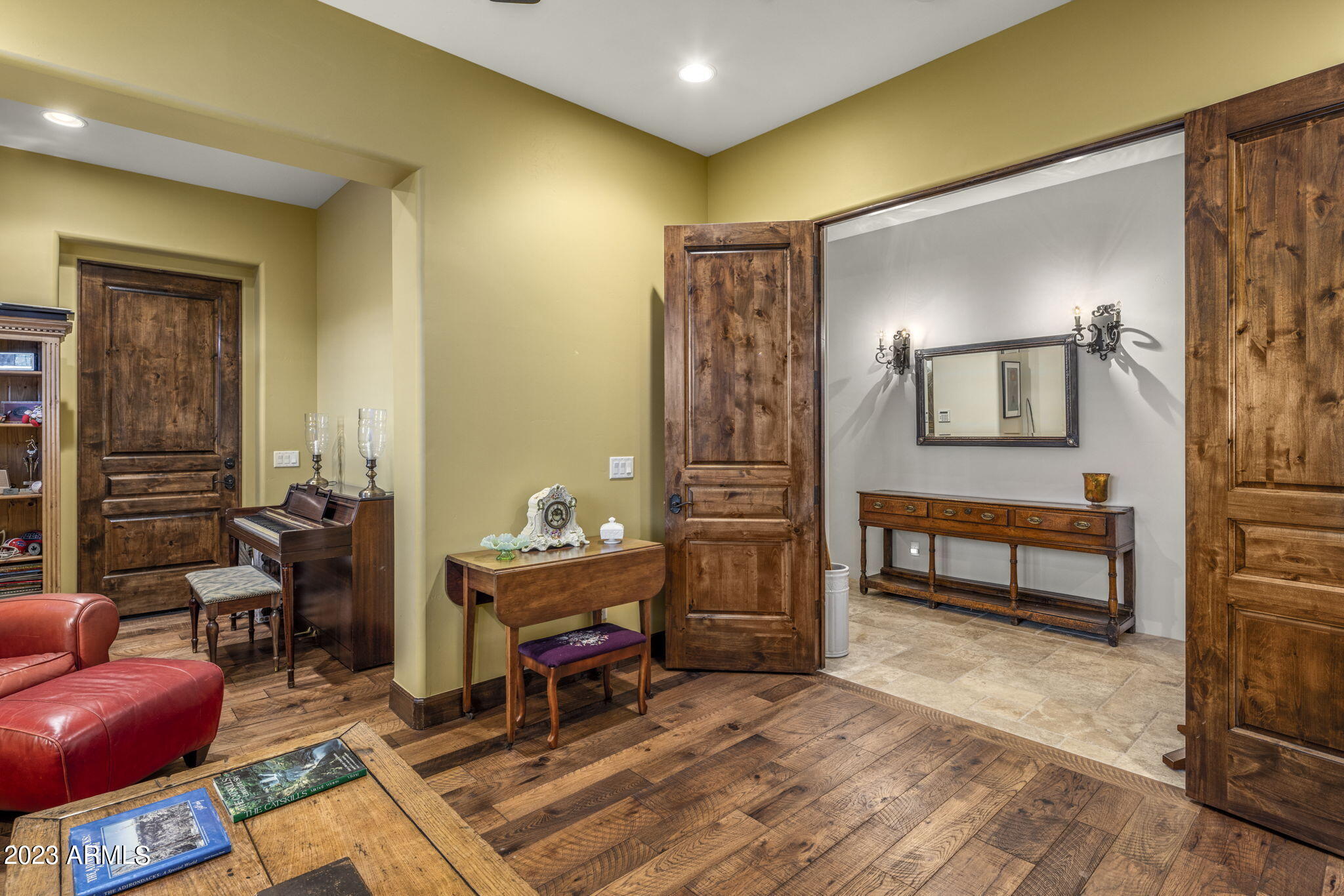 MIRABEL CLUB - Residential