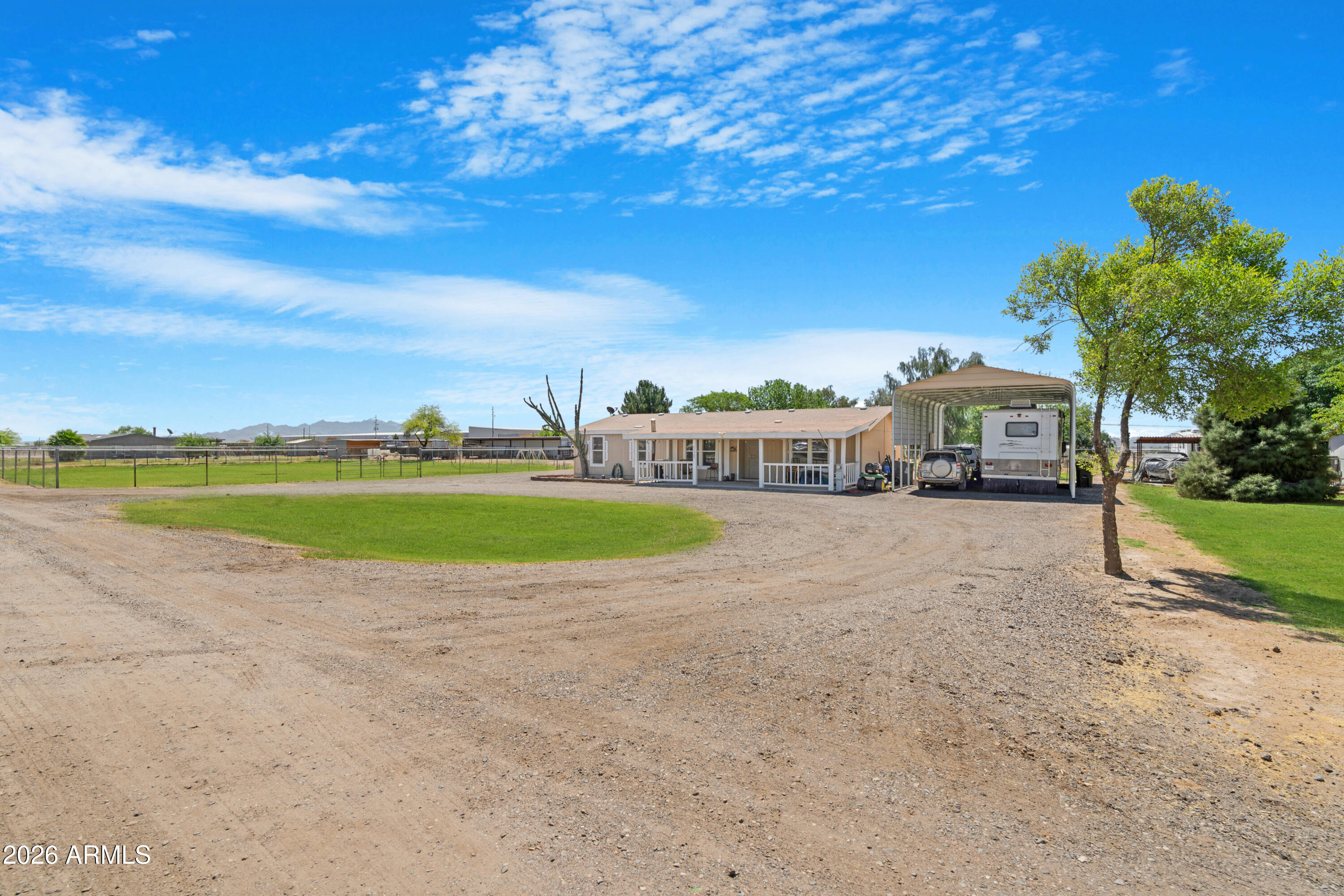 22327 W HUNTINGTON Drive