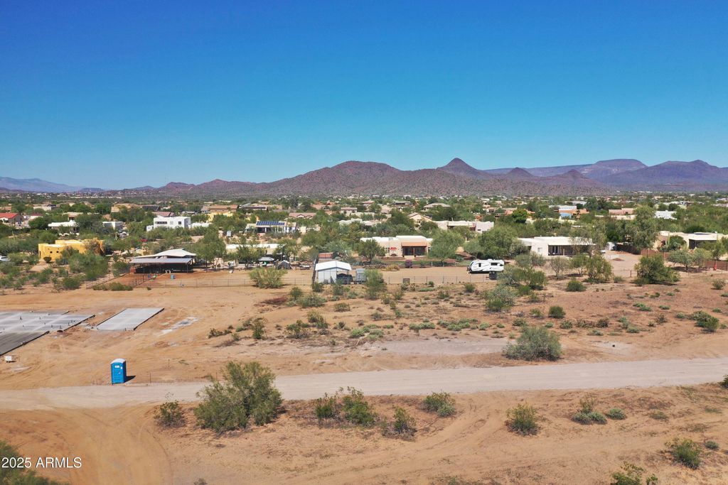 Photo of 4 E Creek Canyon Road #2, Phoenix, AZ 85086 (MLS # 6930083)