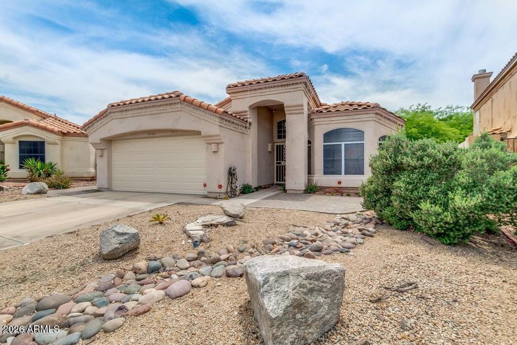 Photo of 10186 Hacienda Drive, Goodyear, AZ 85338 (MLS # 6990104)