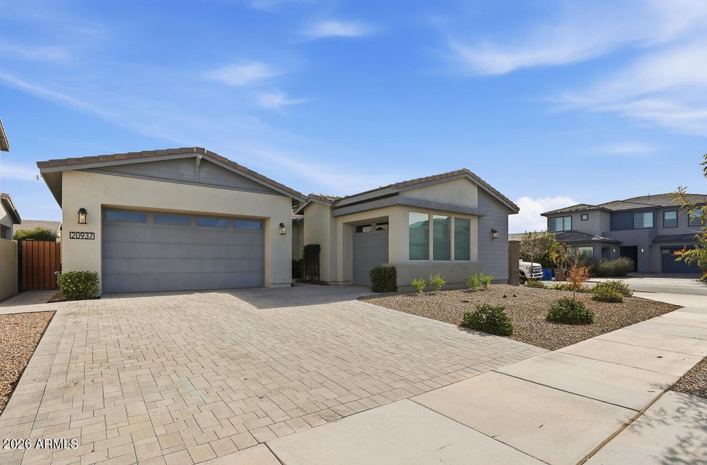 Photo of 20937 S 226th Place, Queen Creek, AZ 85142 (MLS # 6977253)