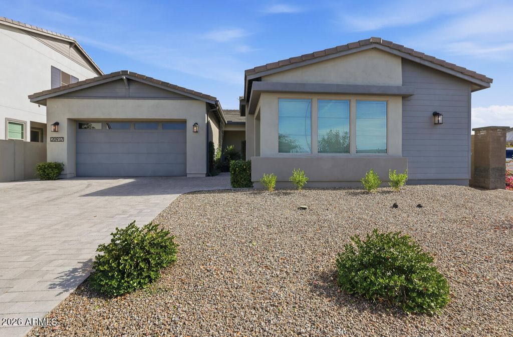 Photo of 20937 S 226th Place, Queen Creek, AZ 85142 (MLS # 6977253)