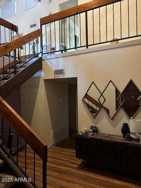 319 E CORONADO Road 1