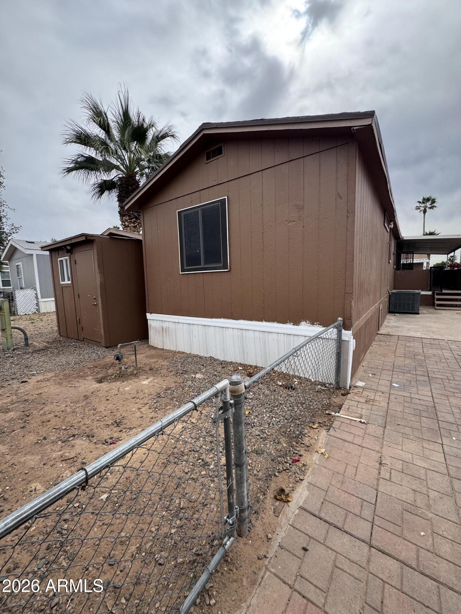 36/3N/1E - Residential