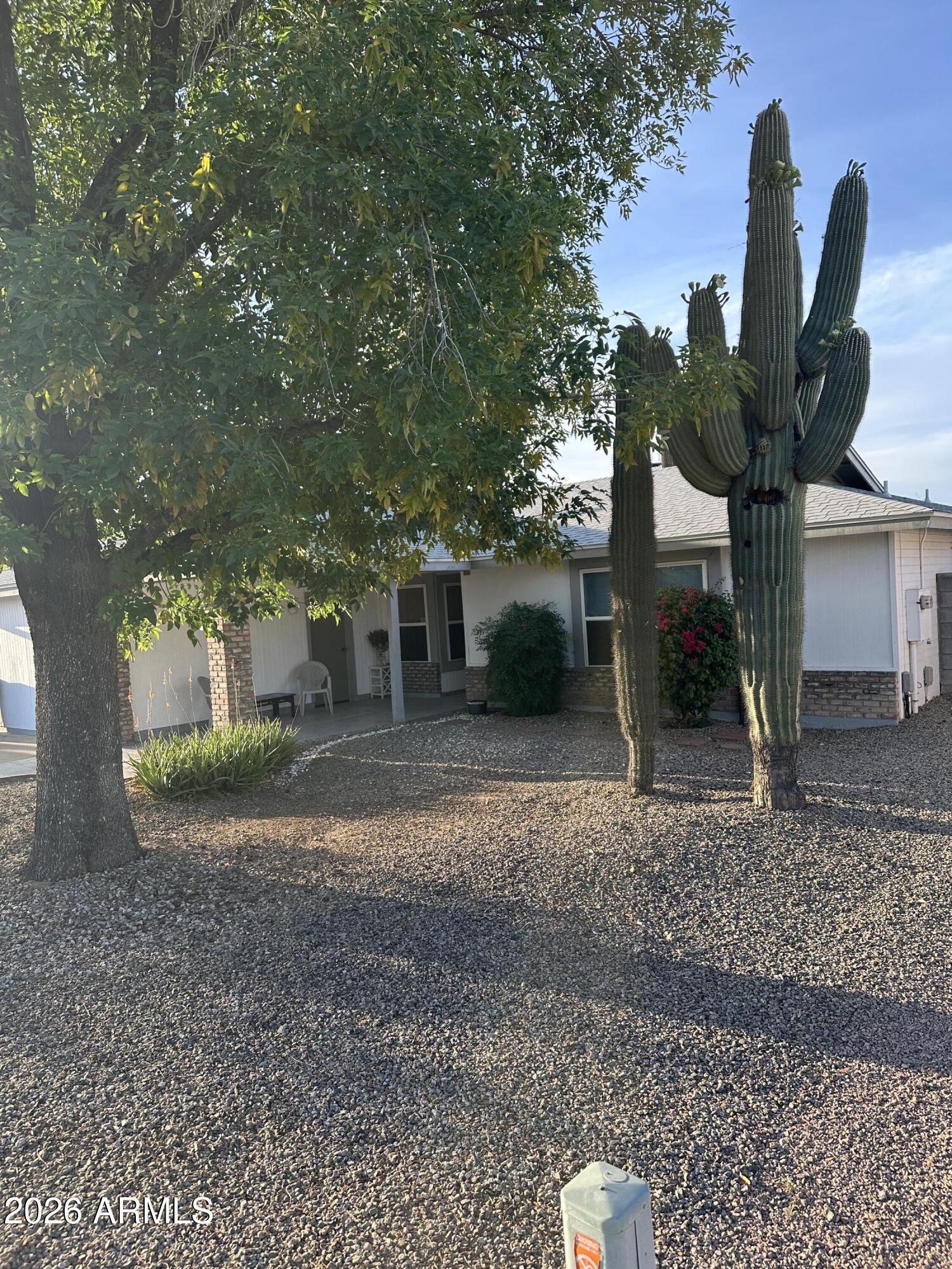 307 W TARO Lane