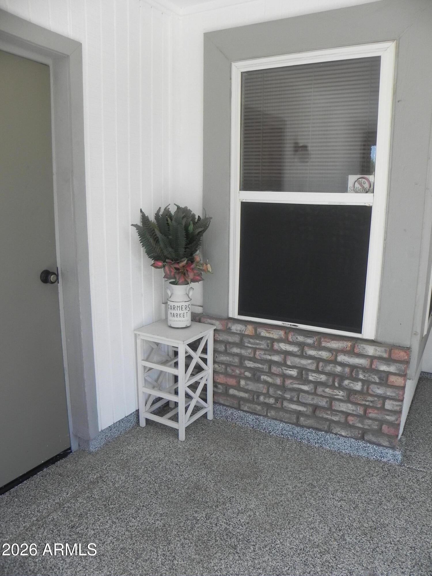 307 W TARO Lane