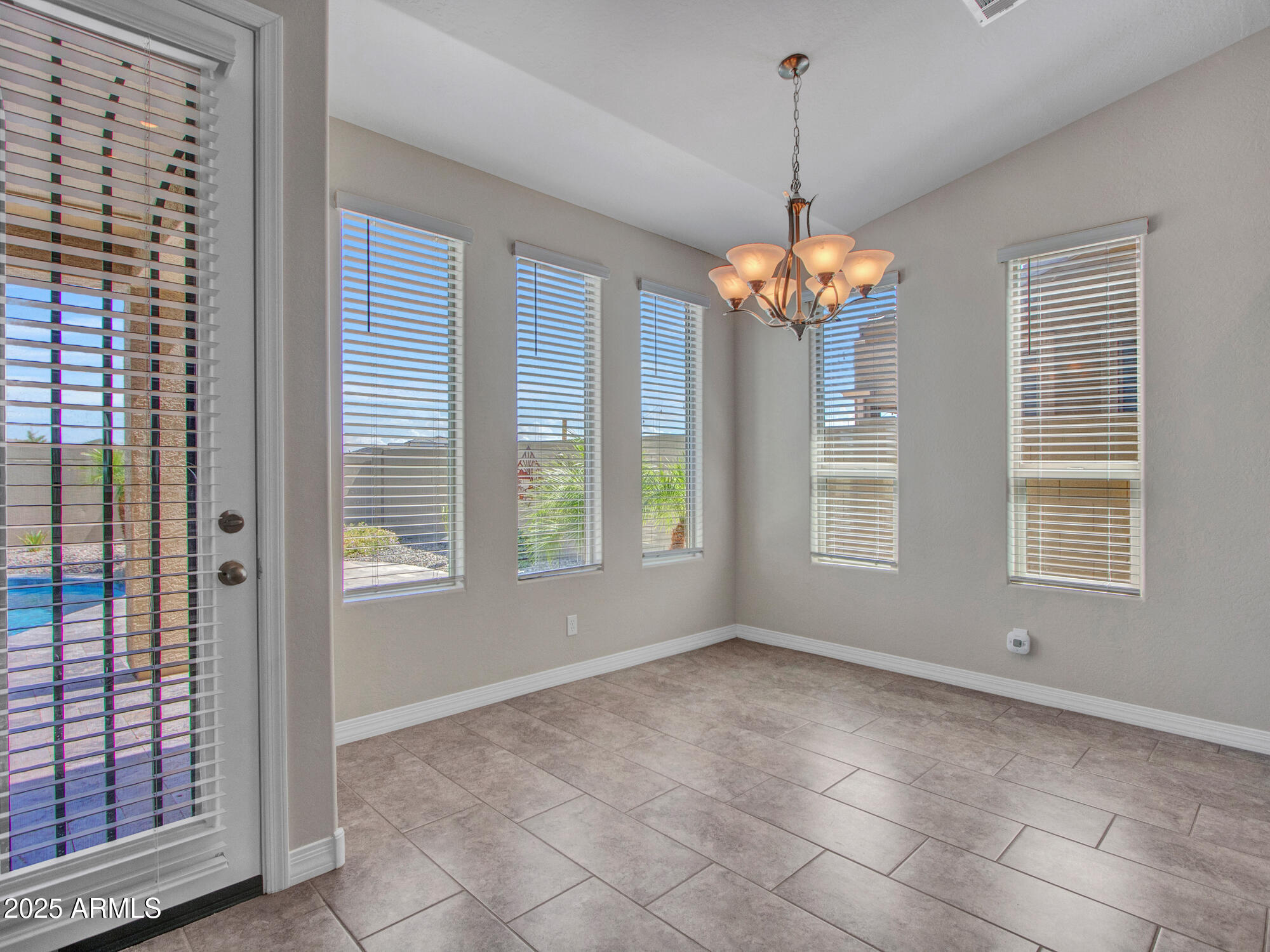 Mesa, Arizona 85212, United States, 4 Bedrooms Bedrooms, ,2 BathroomsBathrooms,Residential,Active,212846