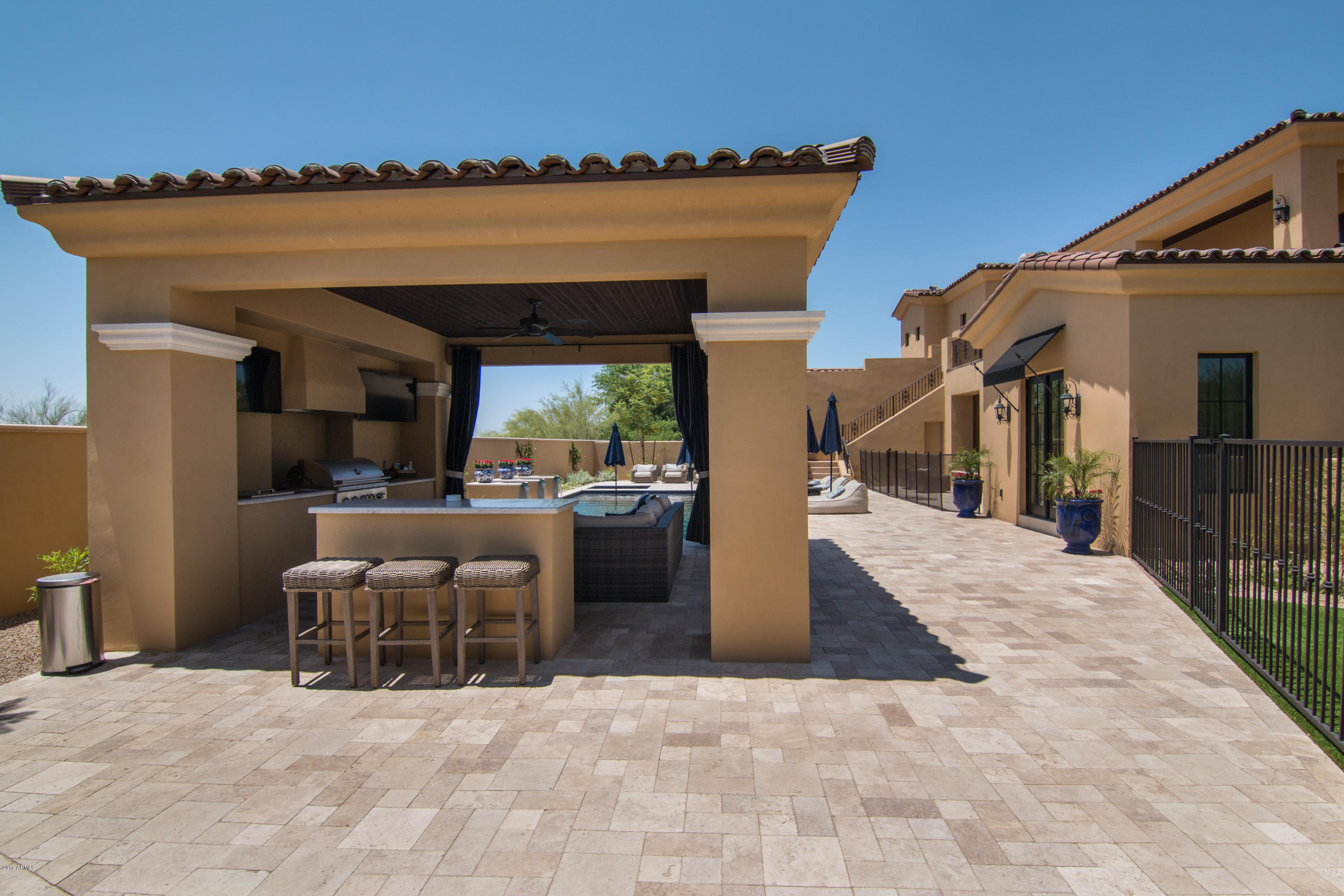 SILVERLEAF - Residential
