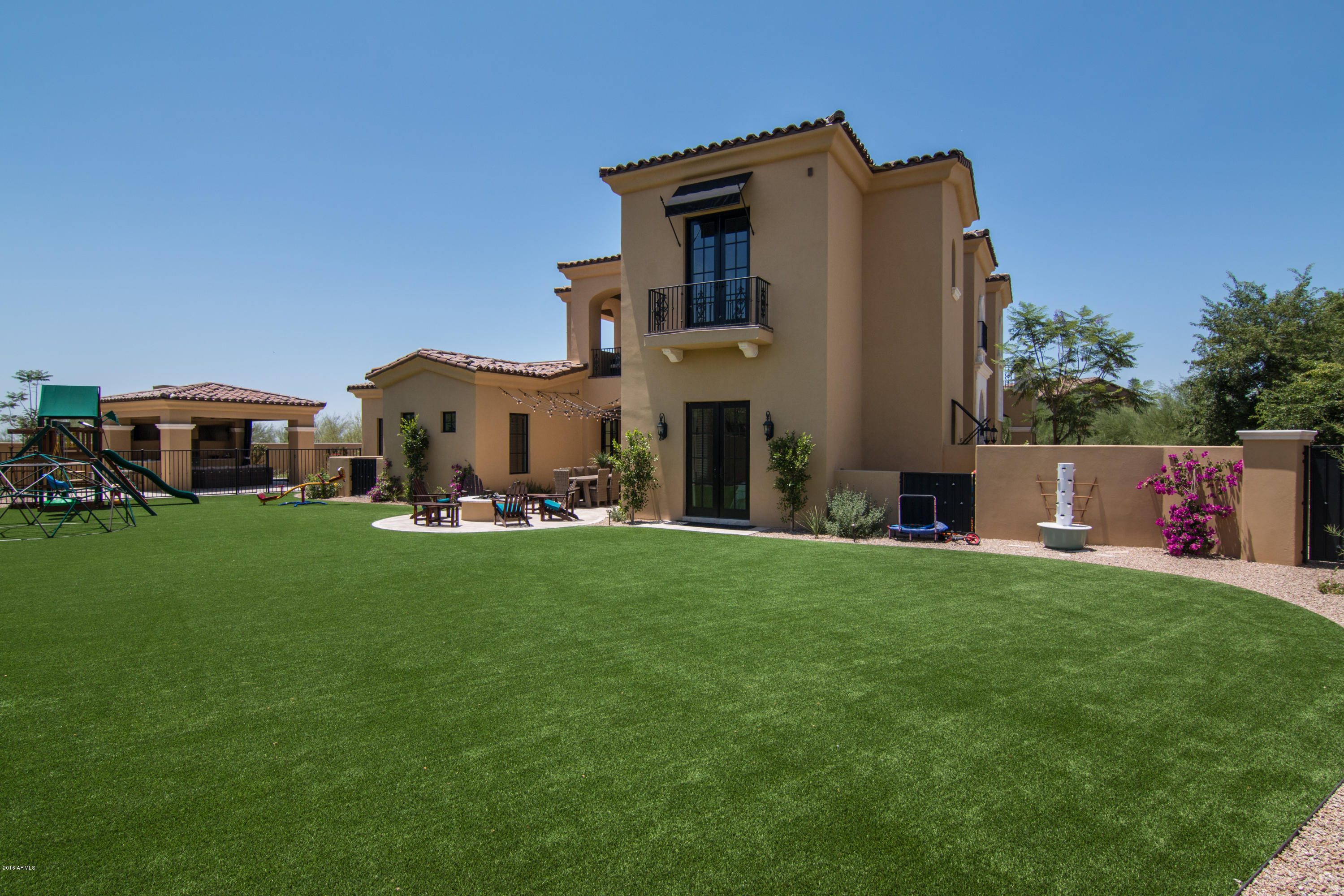 SILVERLEAF - Residential