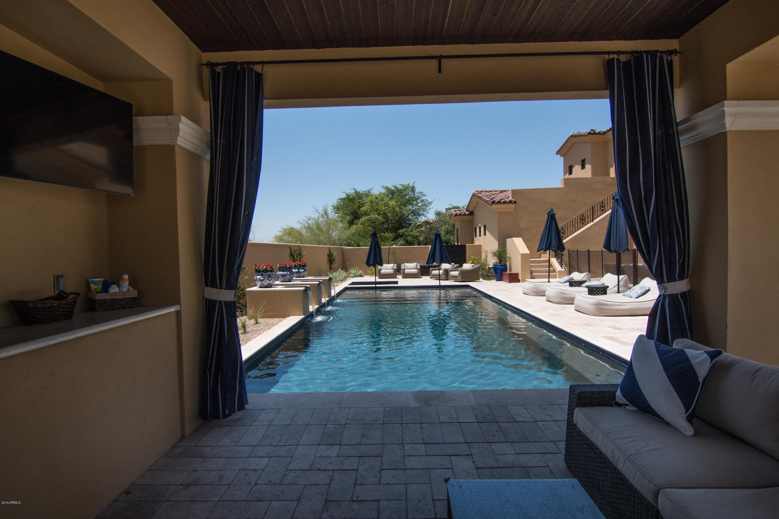 SILVERLEAF - Residential