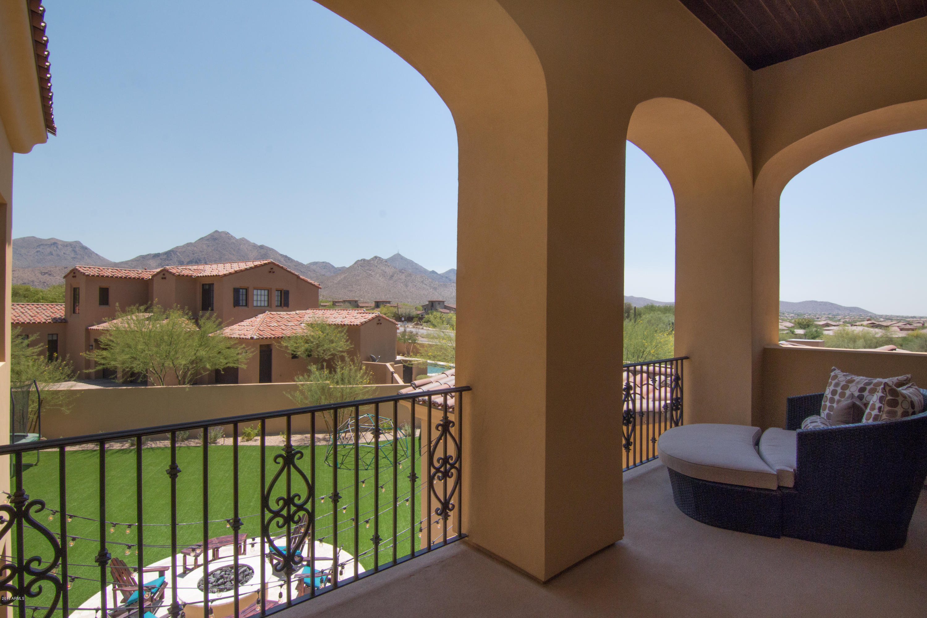 SILVERLEAF - Residential