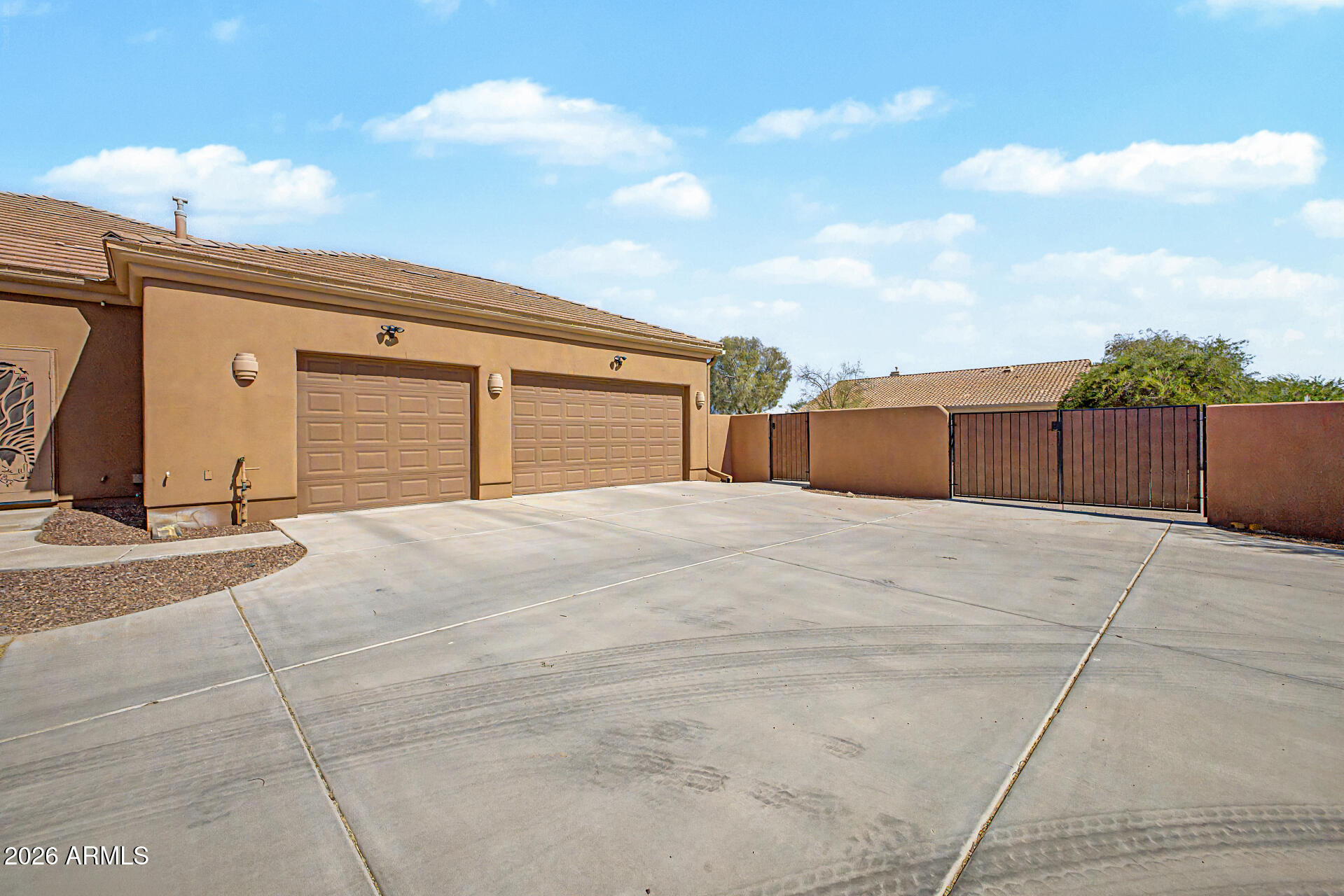SOUTHWEST DESERT ESTATES - Residential