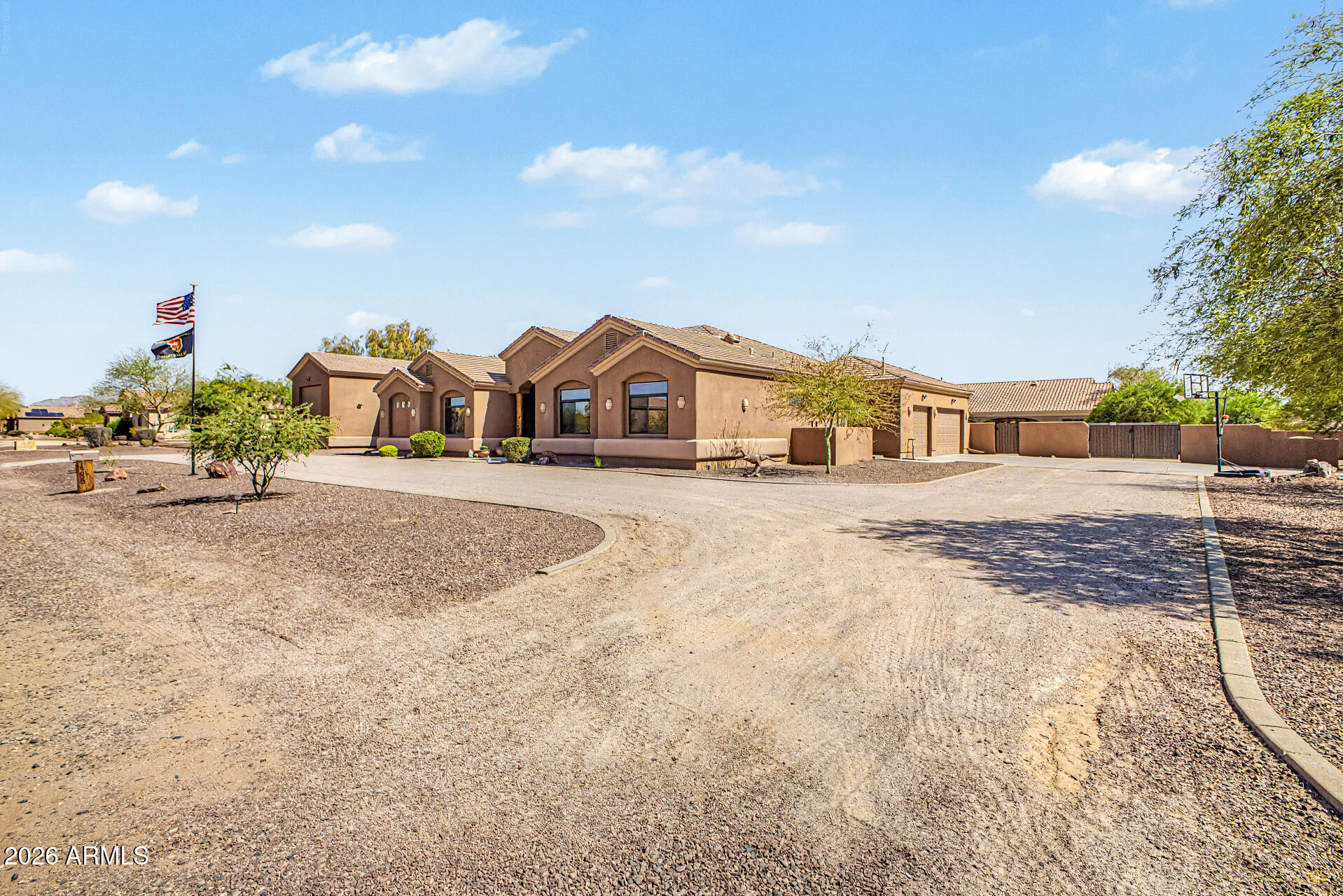 19623 W RAMOS Lane