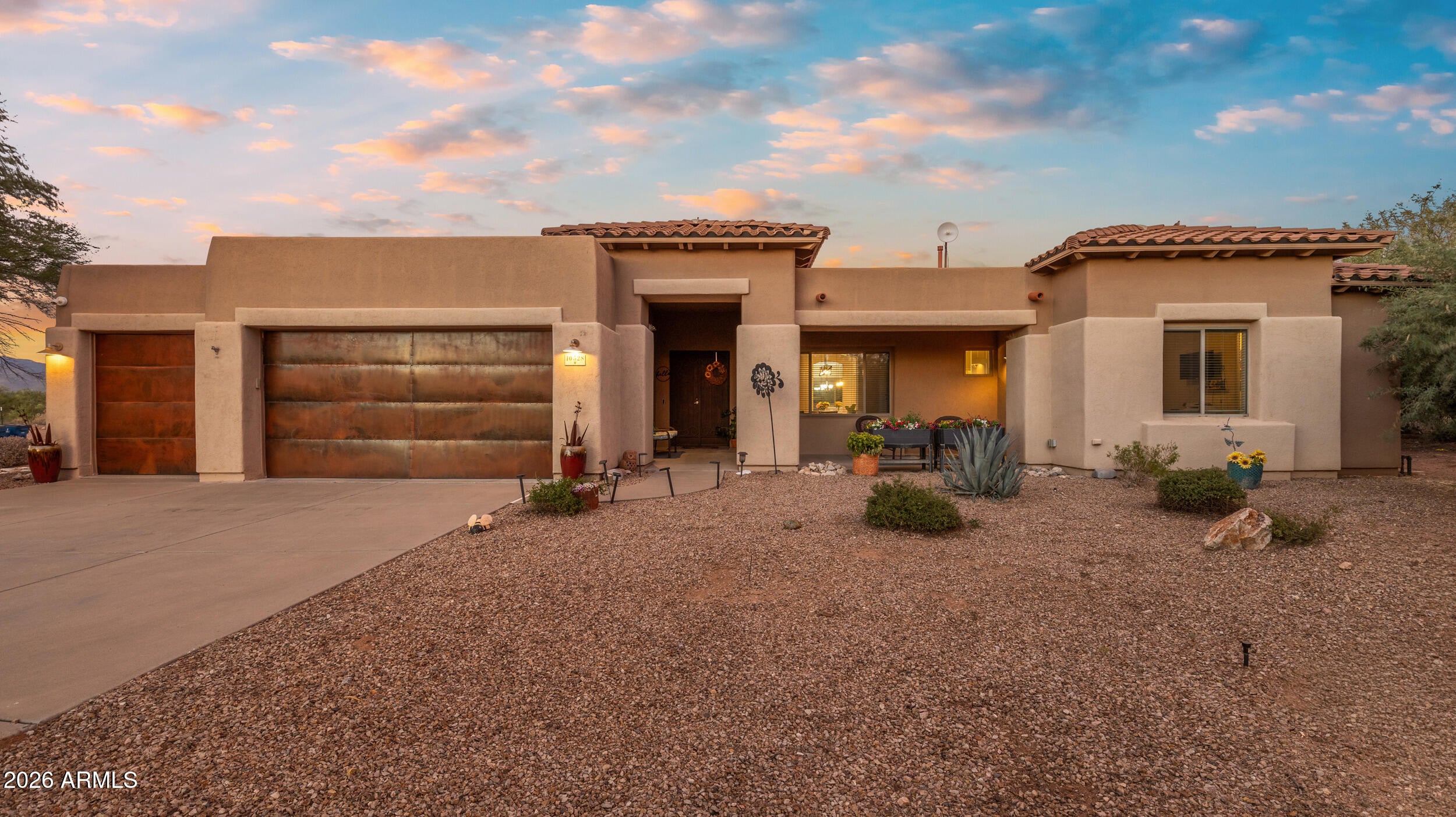 10528 S COYOTE MELON Loop