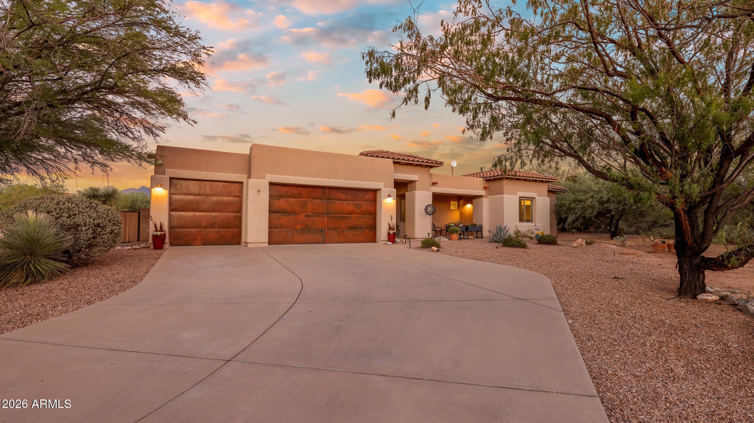 10528 S COYOTE MELON Loop