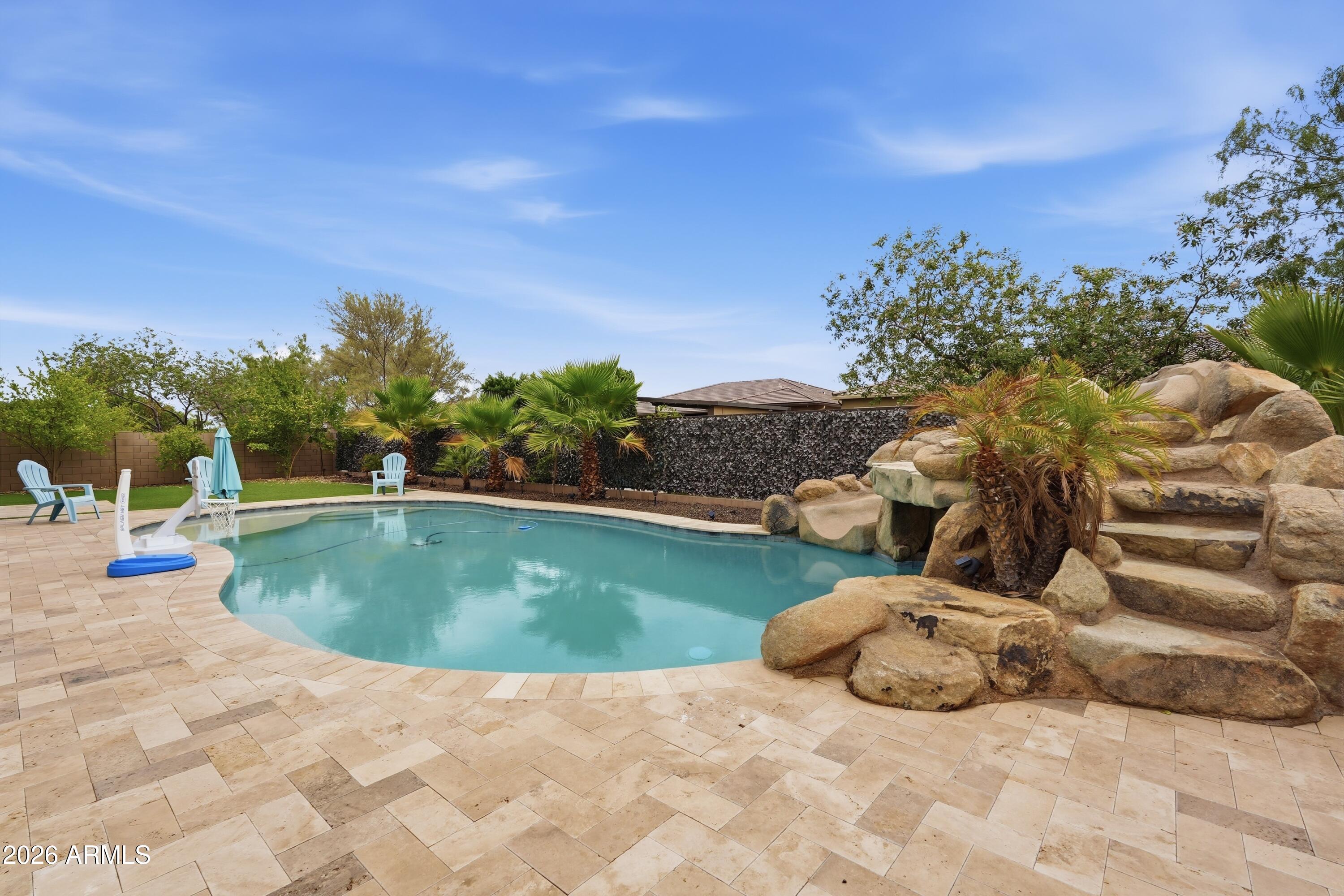 5131 S MARIPOSA Drive