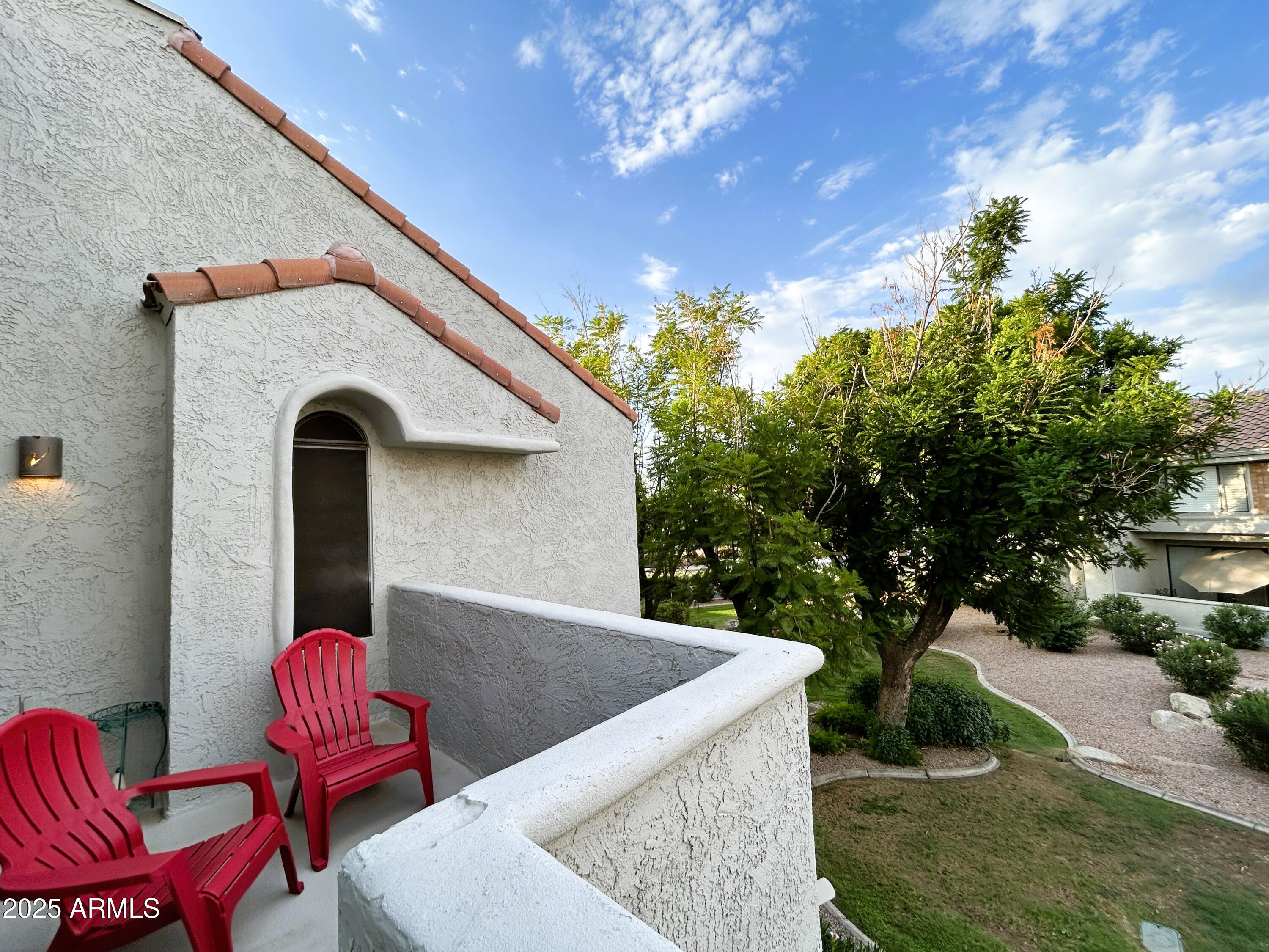 10055 E MOUNTAINVIEW LAKE Drive 2059