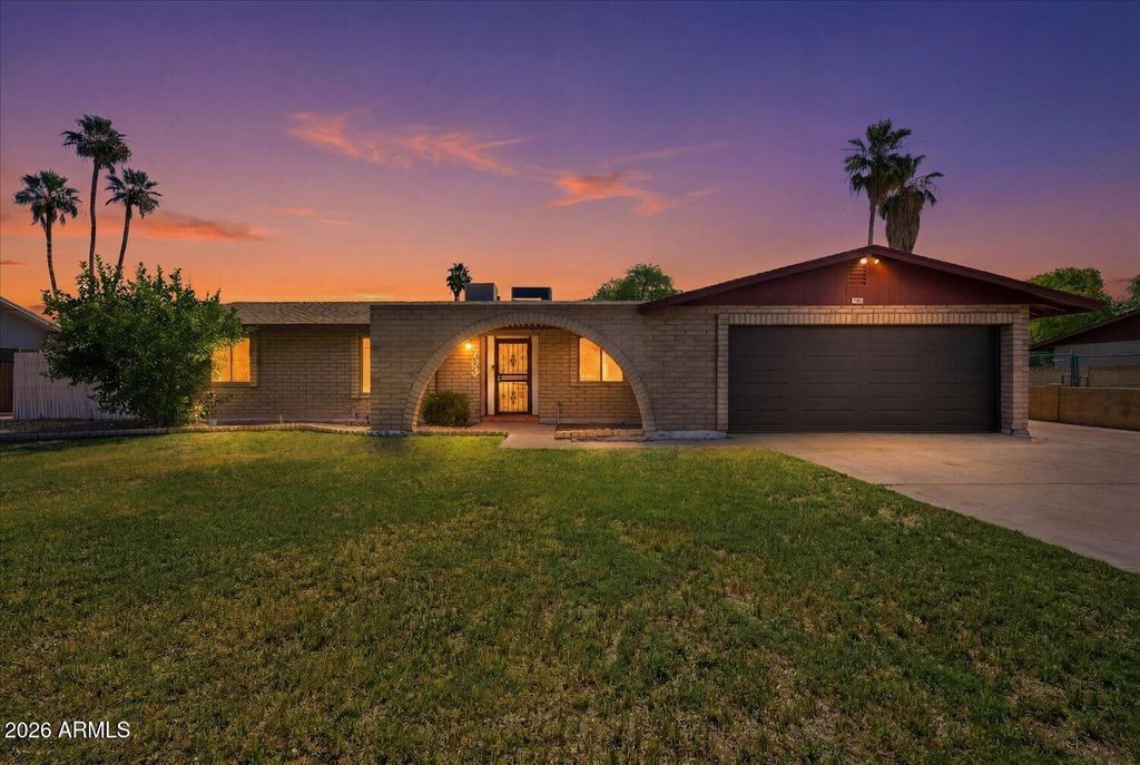 Photo of 703 N Forest, Mesa, AZ 85203 (MLS # 7031265)