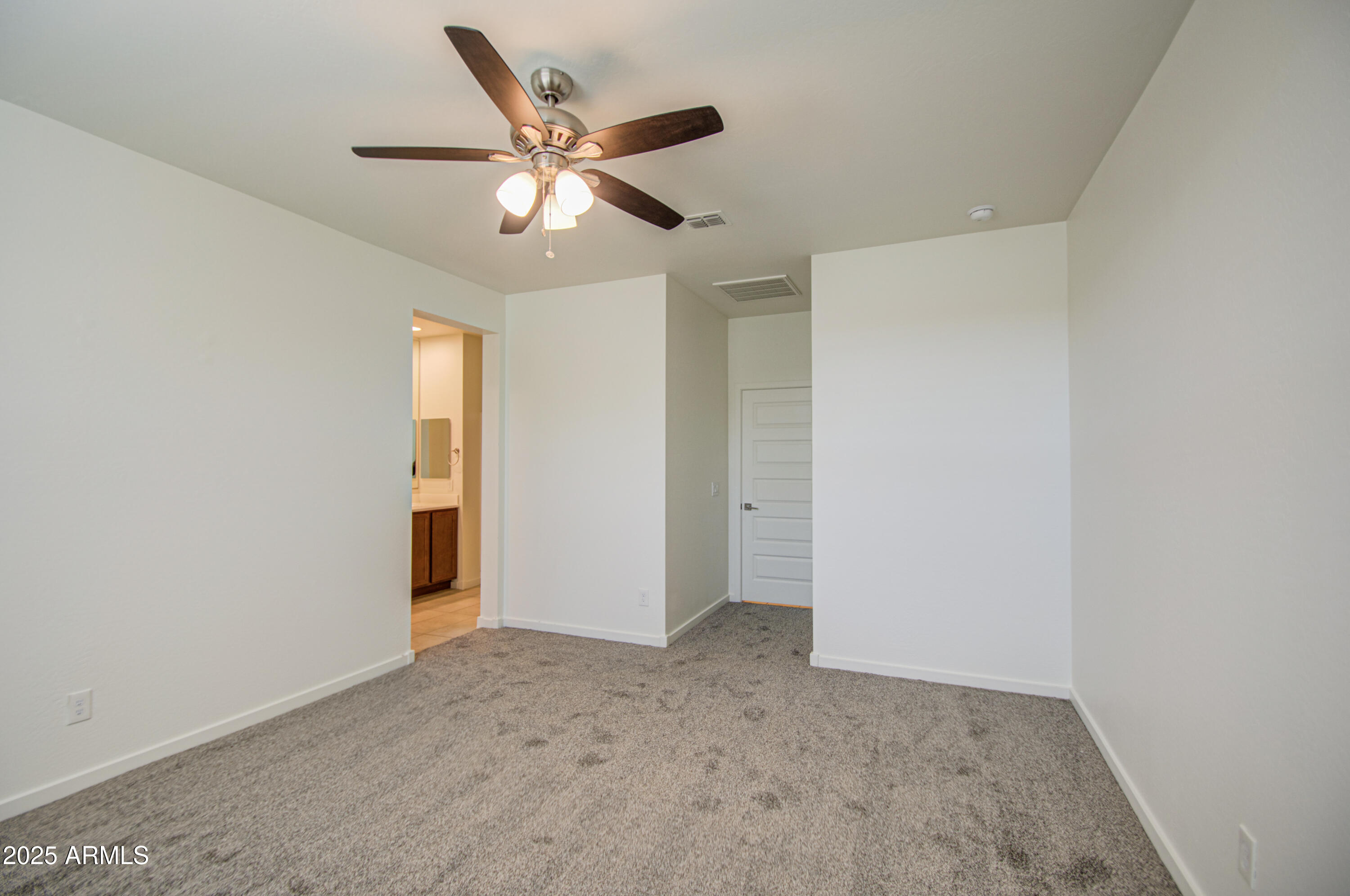 San Tan Valley, Arizona 85140, United States, 4 Bedrooms Bedrooms, ,2 BathroomsBathrooms,Residential,Active,13539