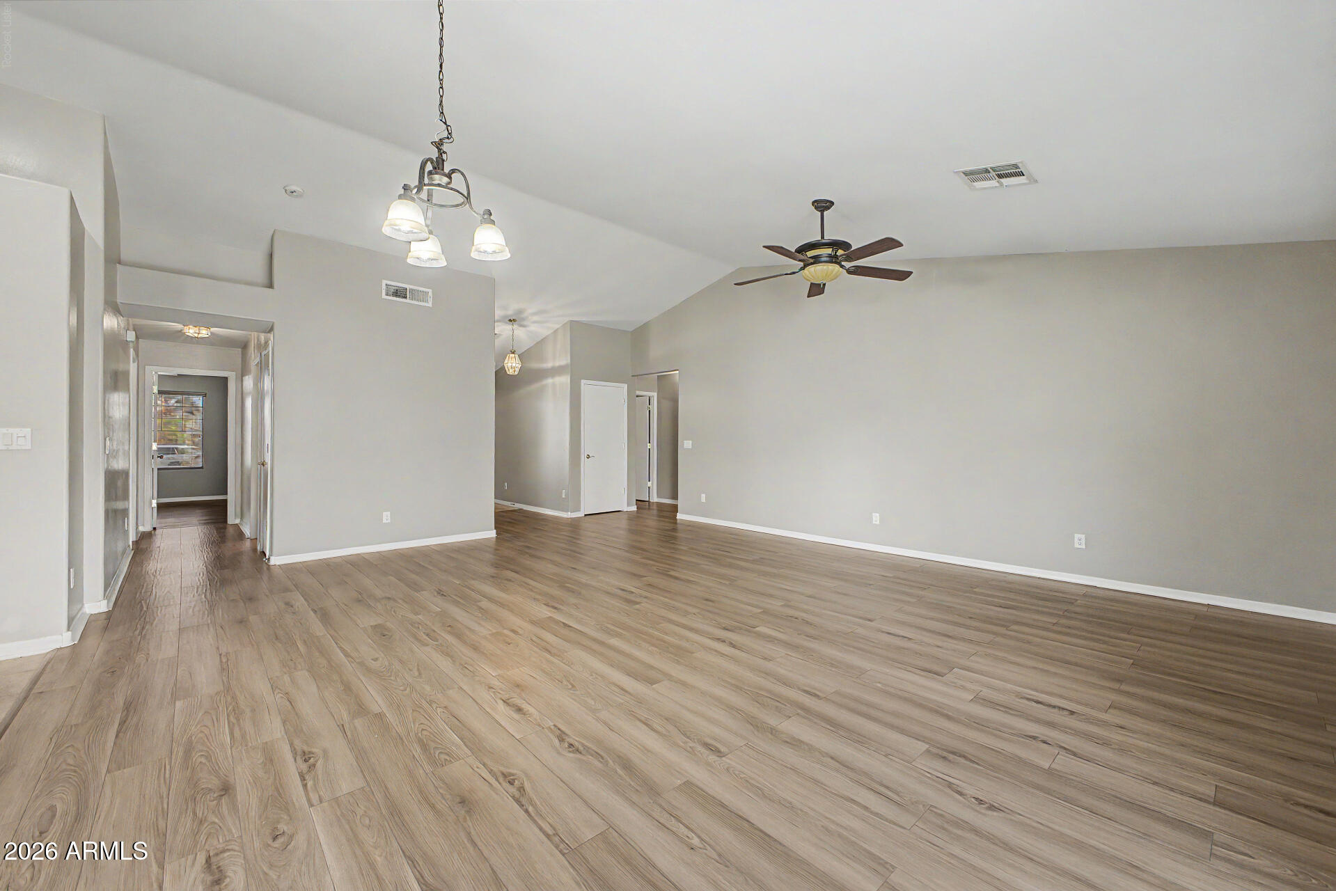 17572 W SPRING Lane