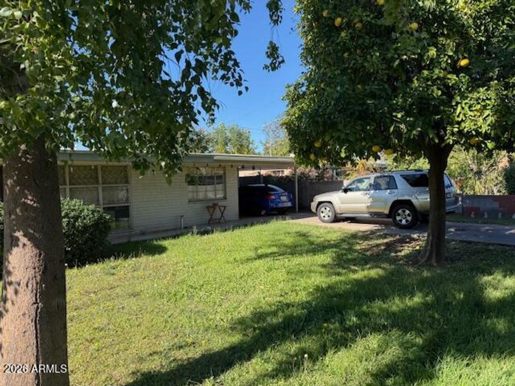 Photo of 2822 N 34th Street, Phoenix, AZ 85008 (MLS # 6976350)