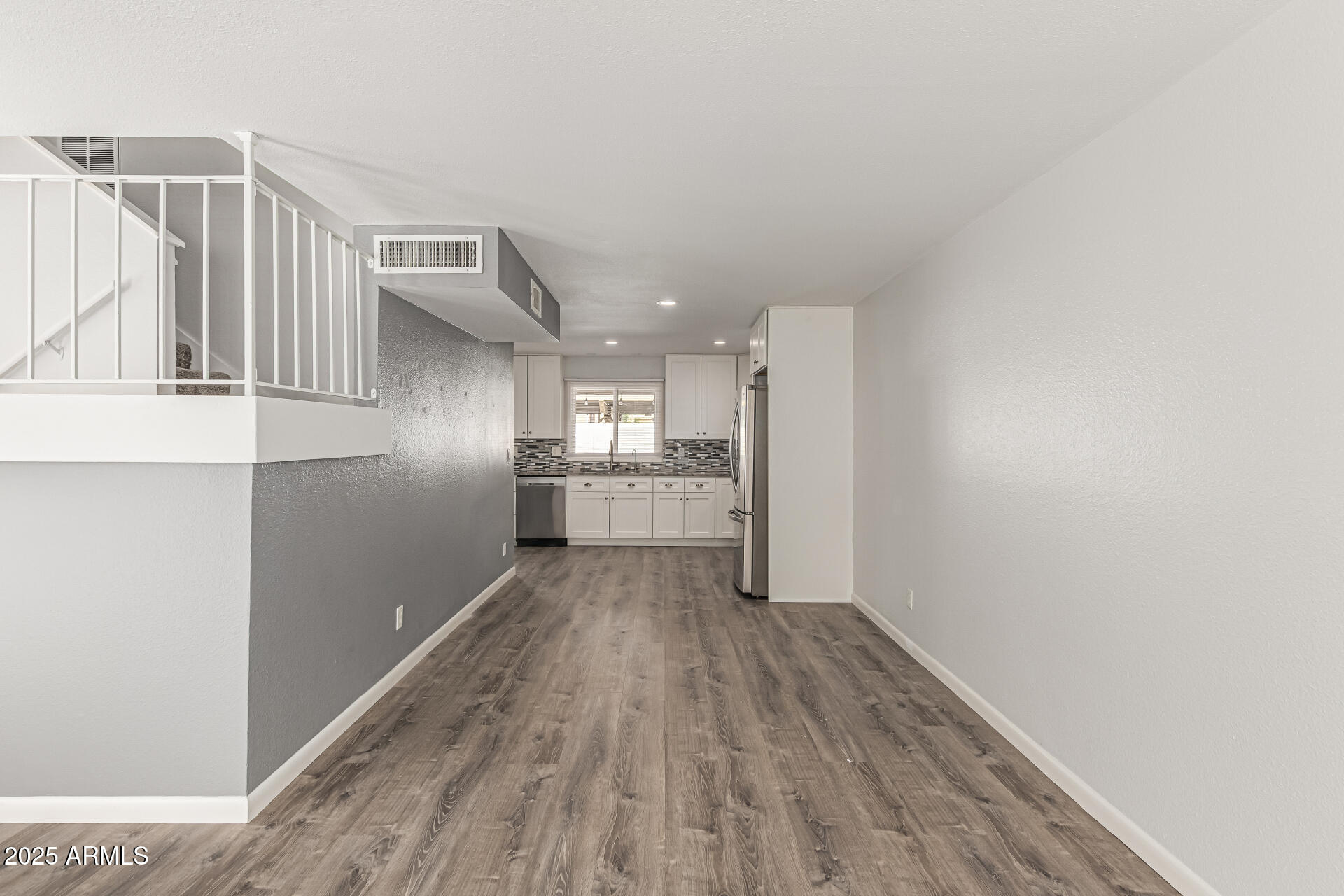 7714 E WILSHIRE Drive