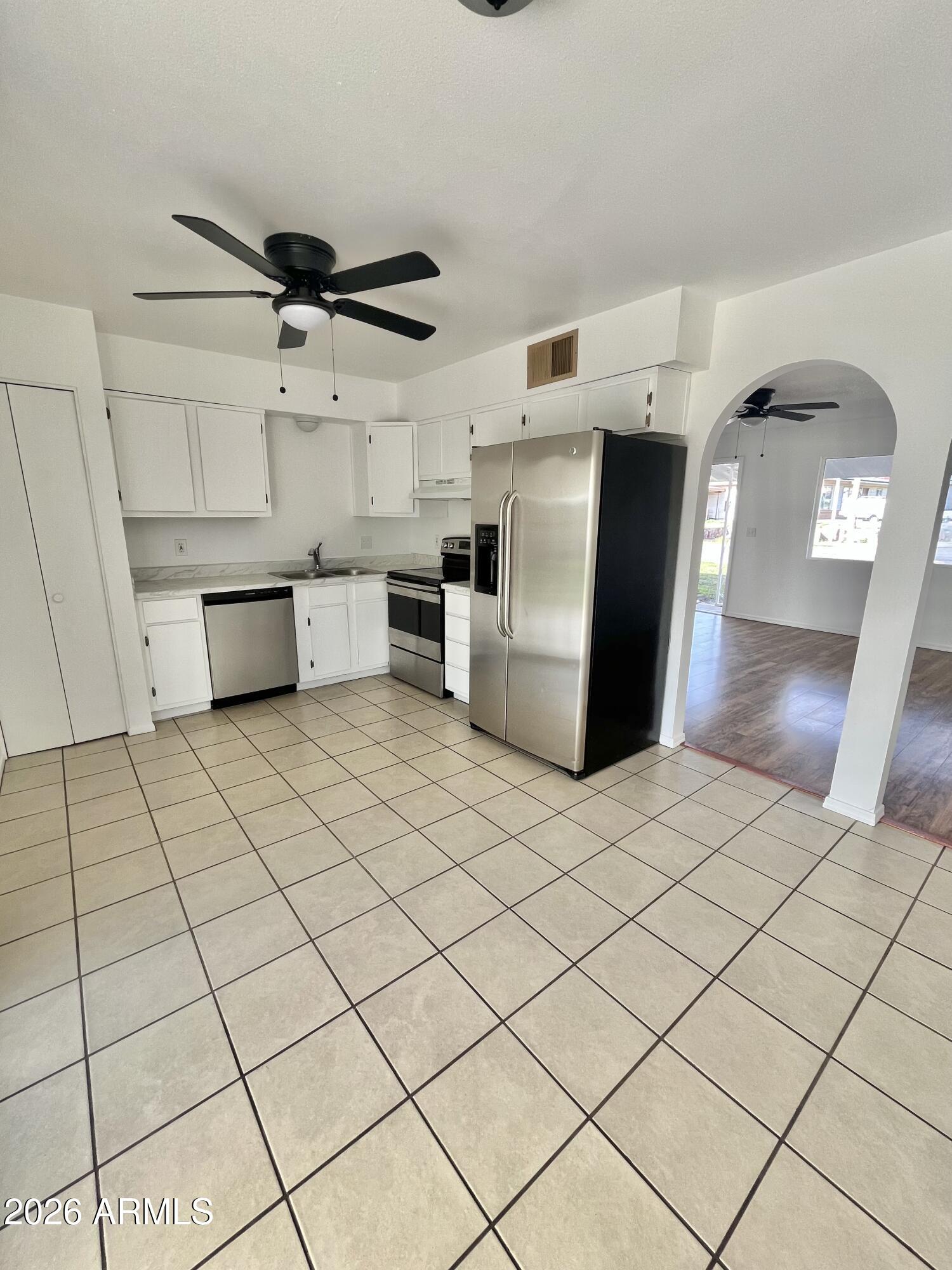 187 W Jamestown Road