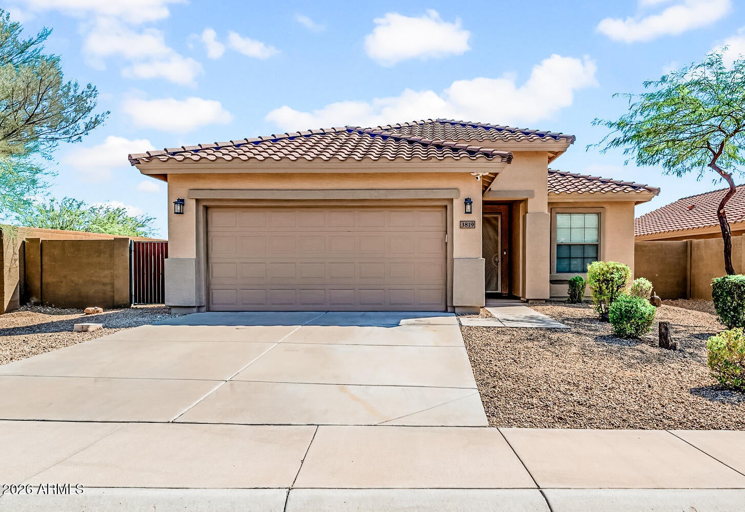 3819 W LINKS Drive