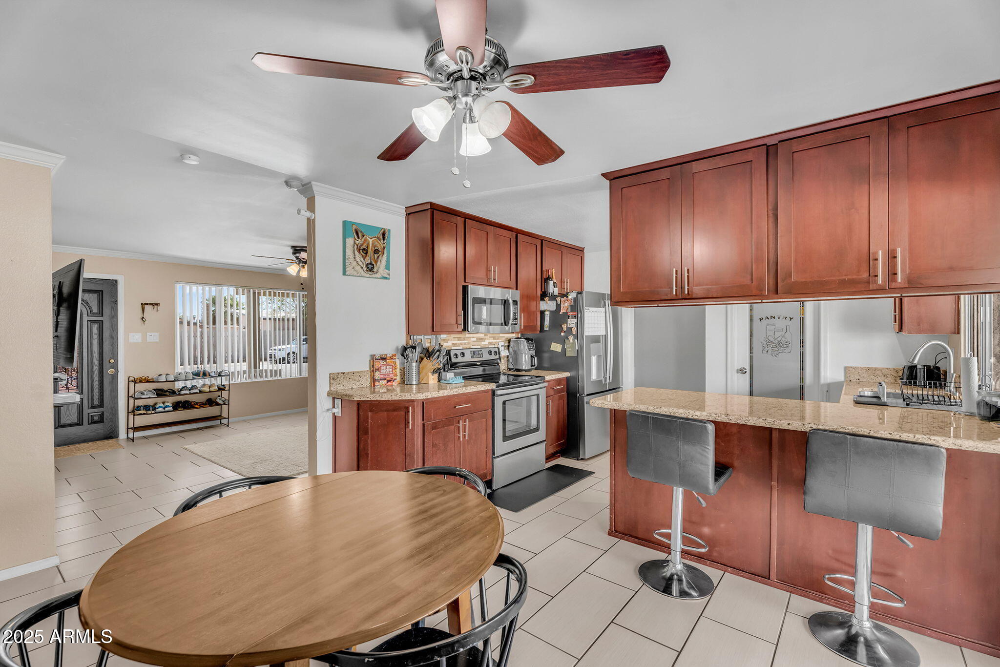 4902 W SHERIDAN Street